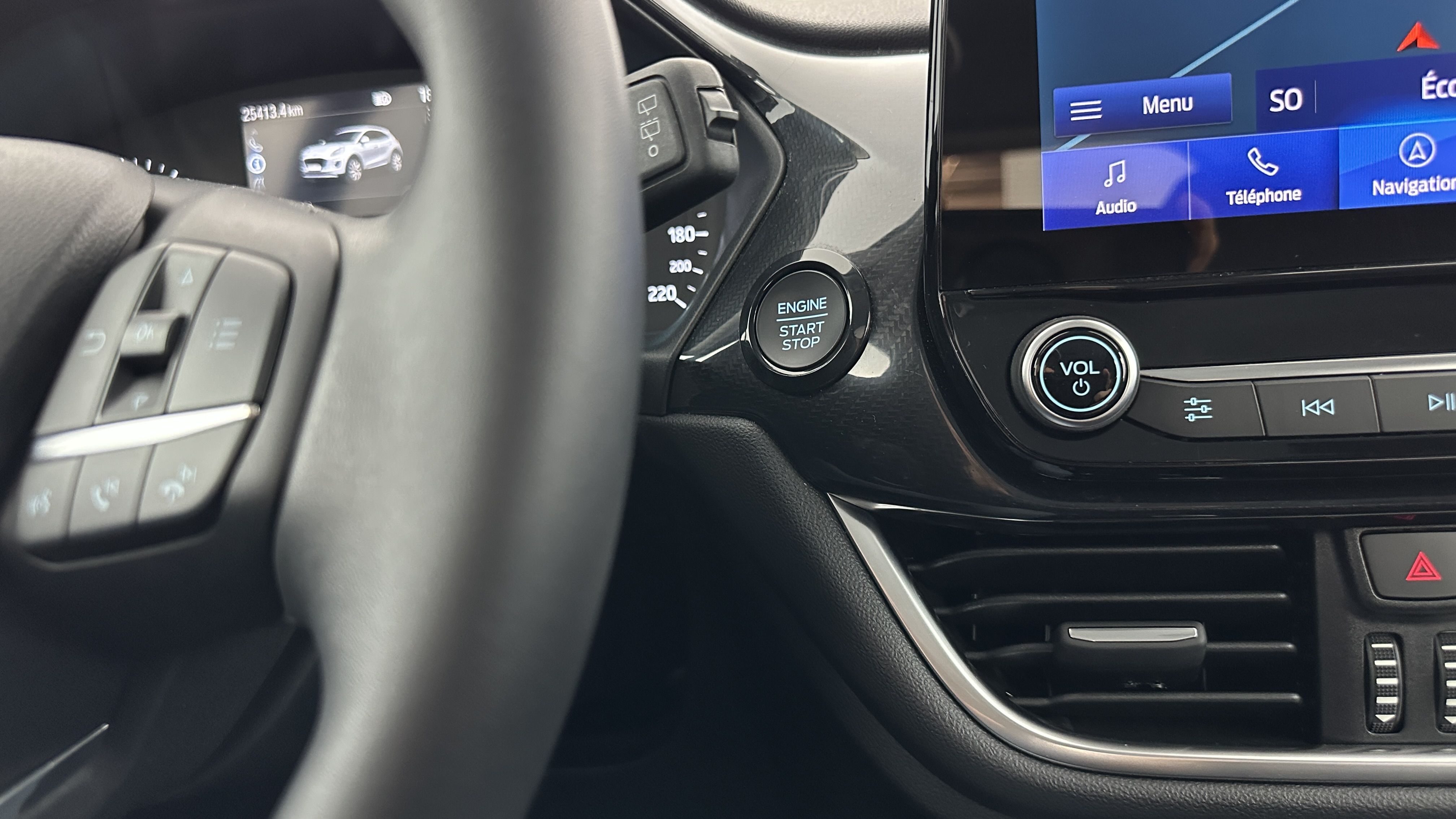 Ford PUMA - Image 19