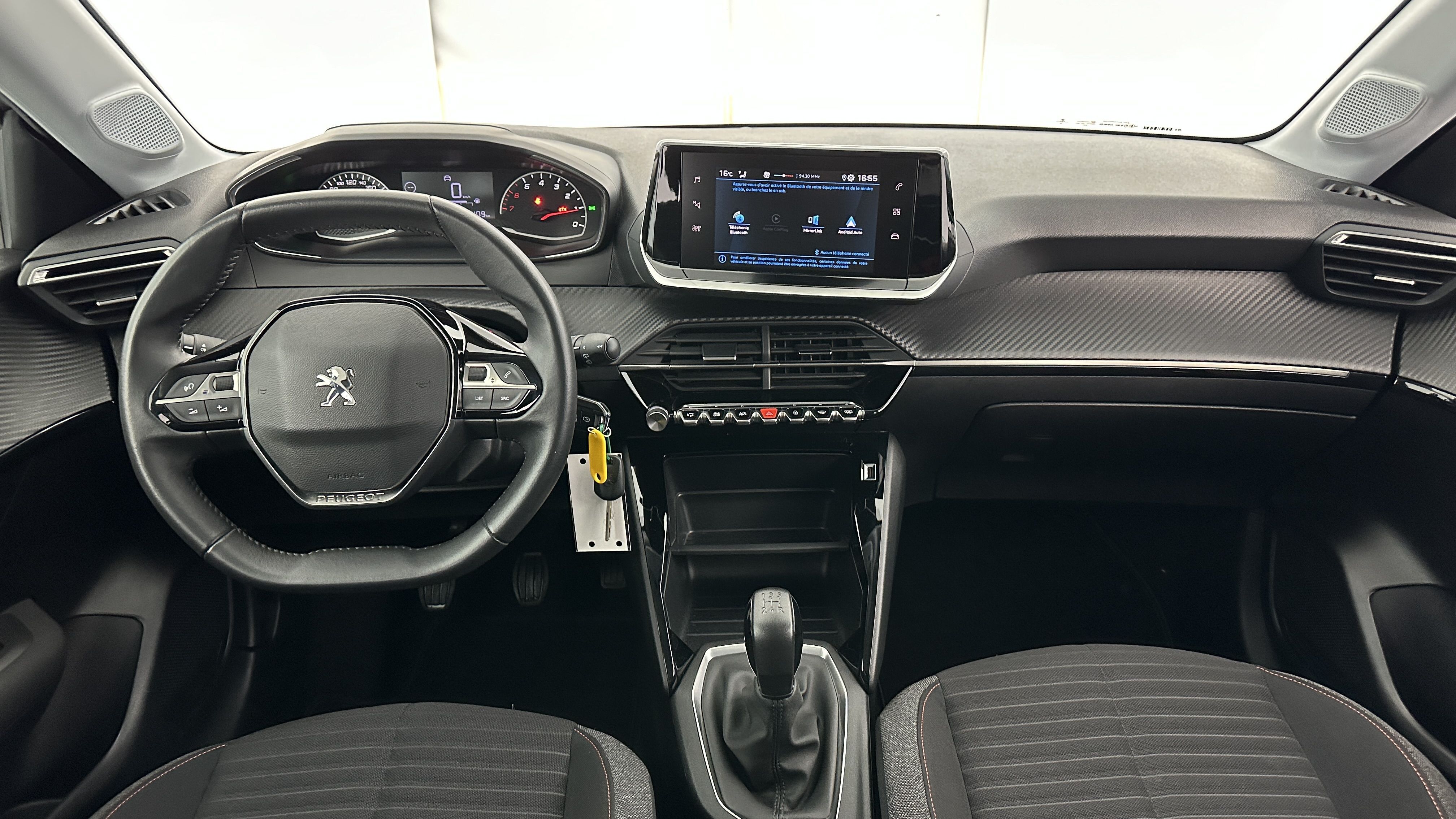 Peugeot 208 - Image 7