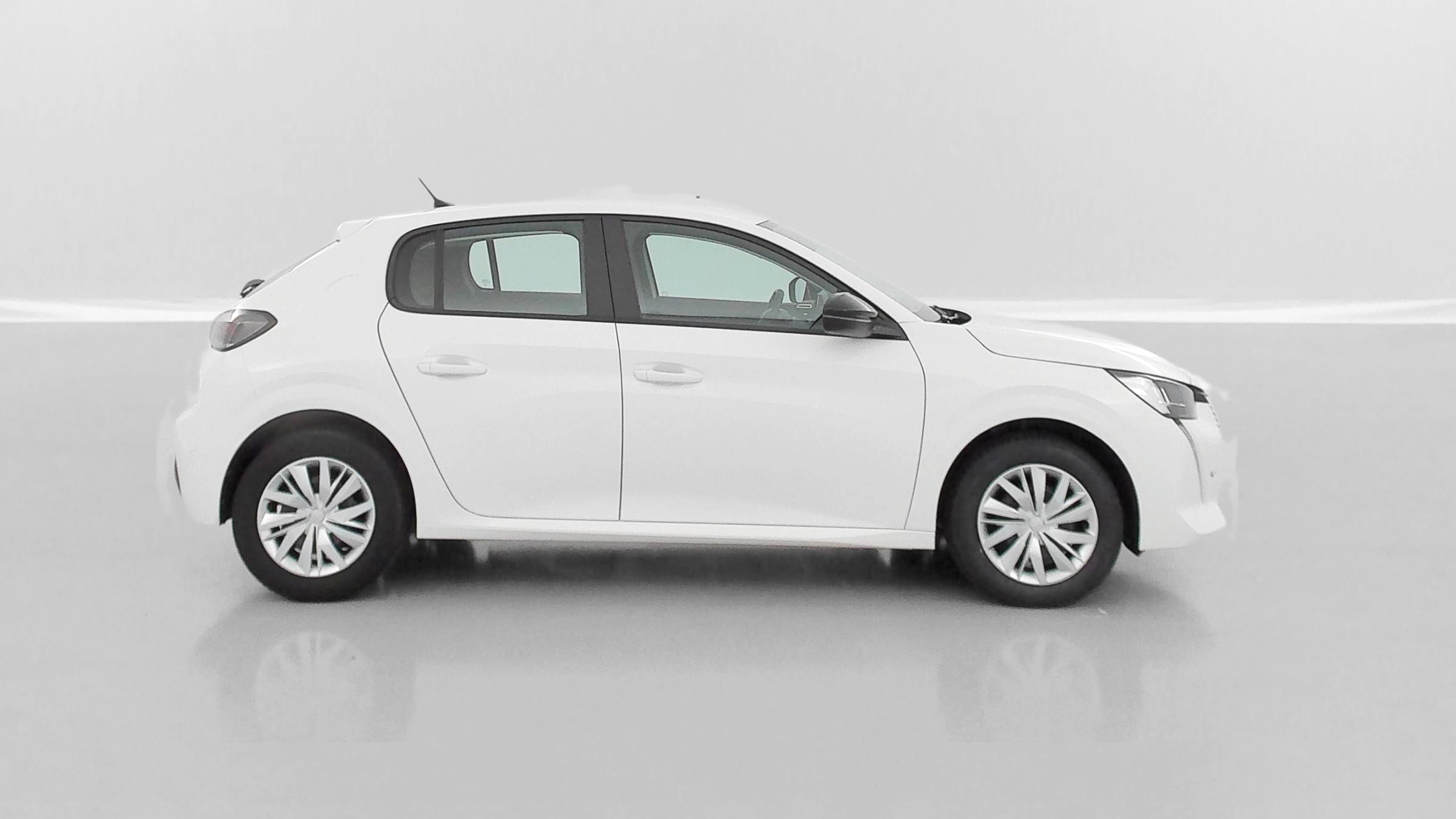 Peugeot 208 - Image 20