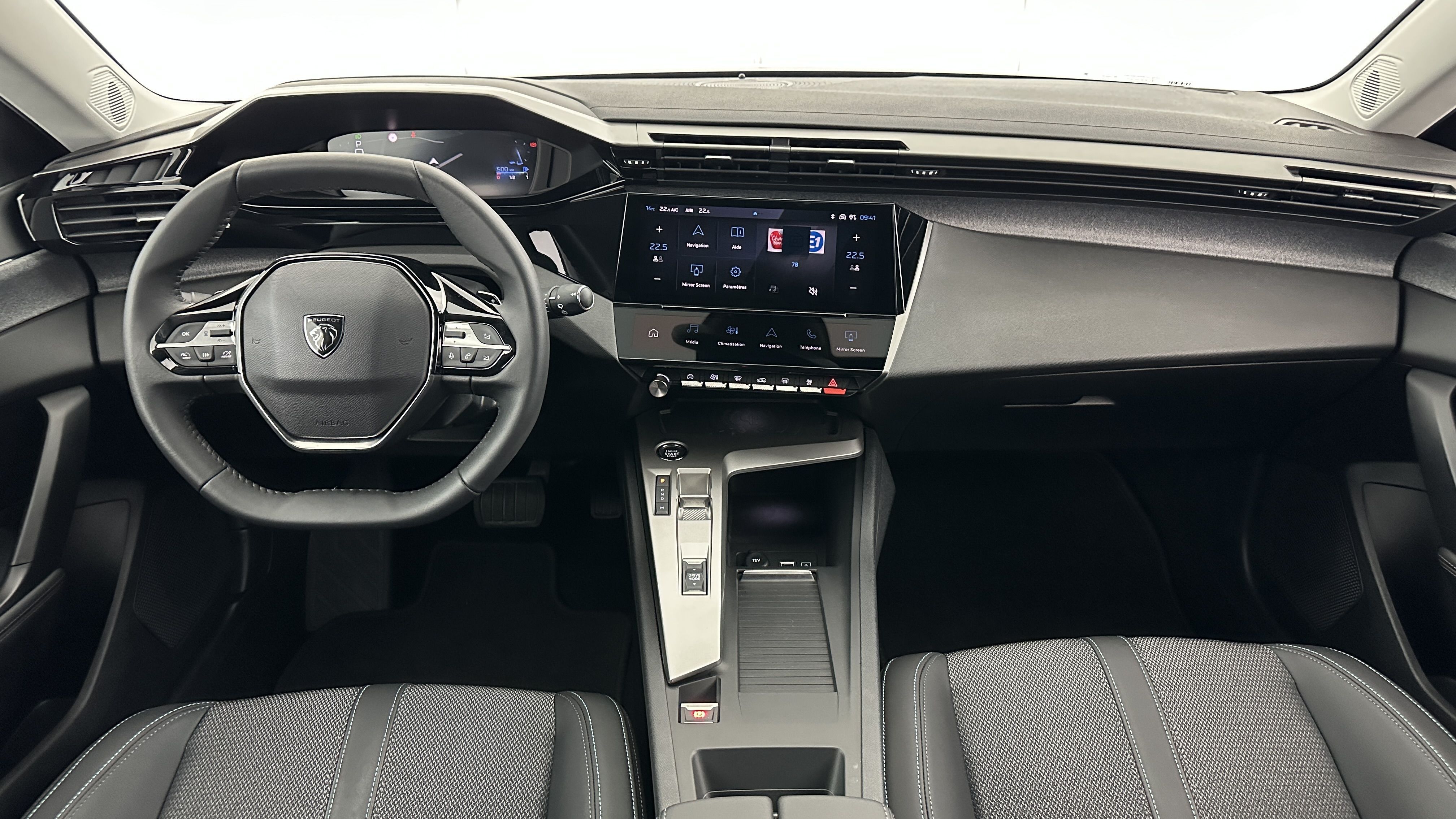Peugeot 308 - Image 7