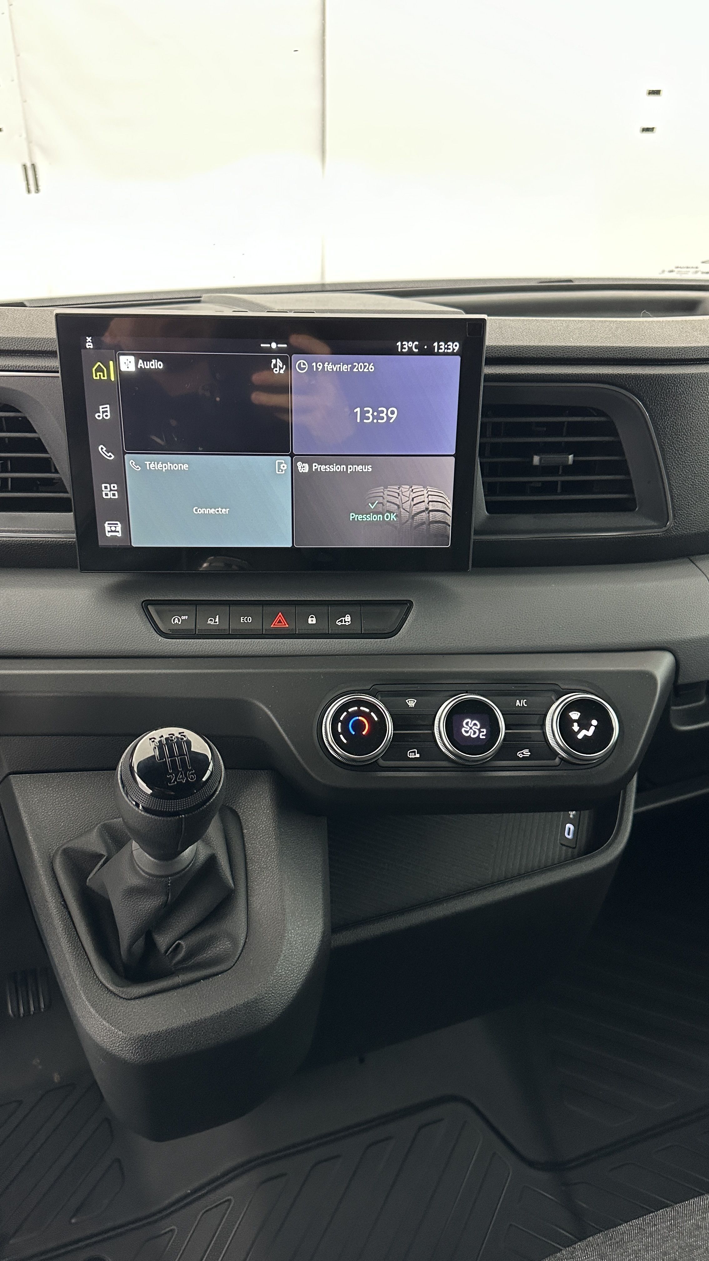 Nissan Interstar Fourgon - Image 12