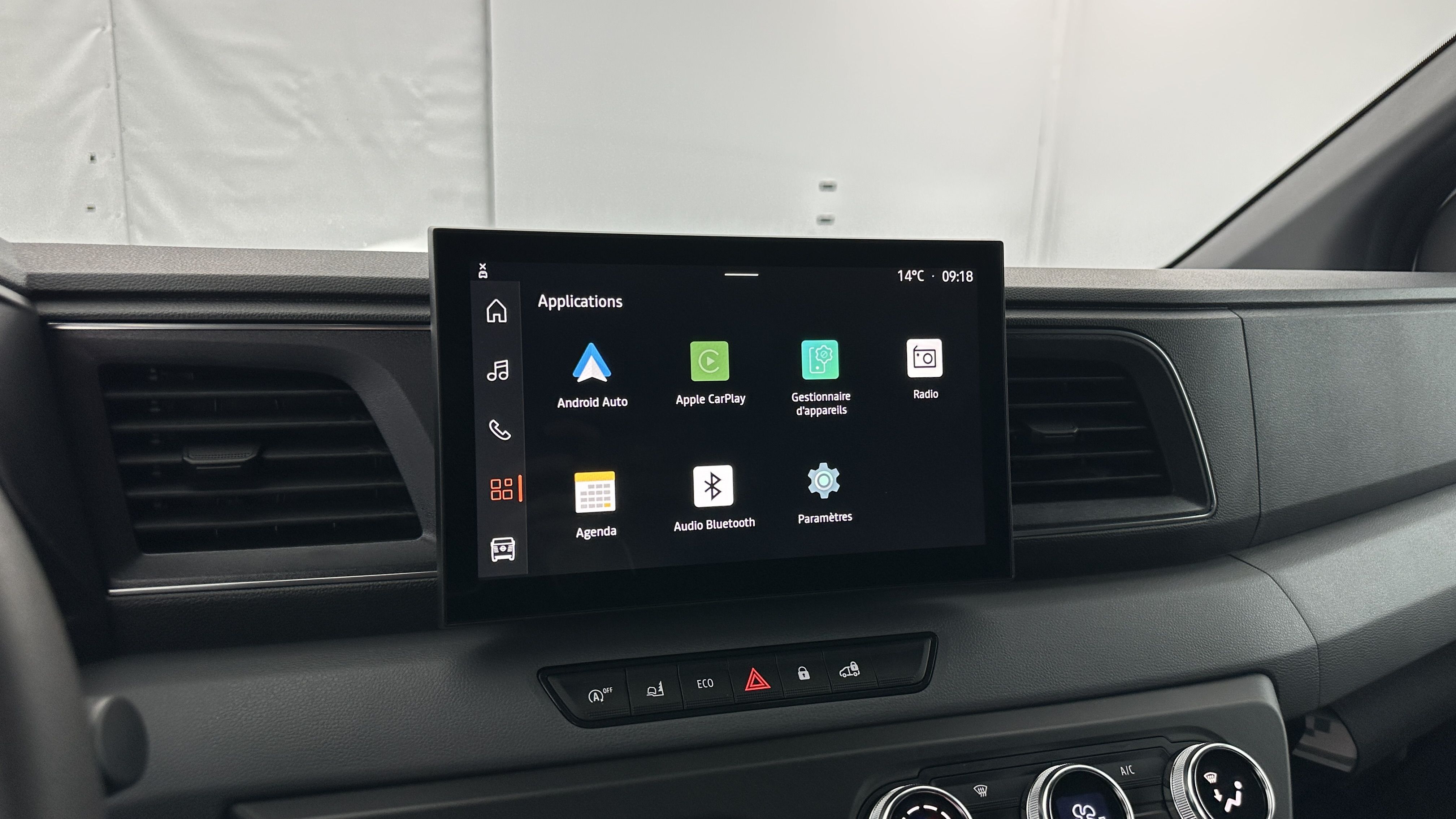 Nissan Interstar Fourgon - Image 15