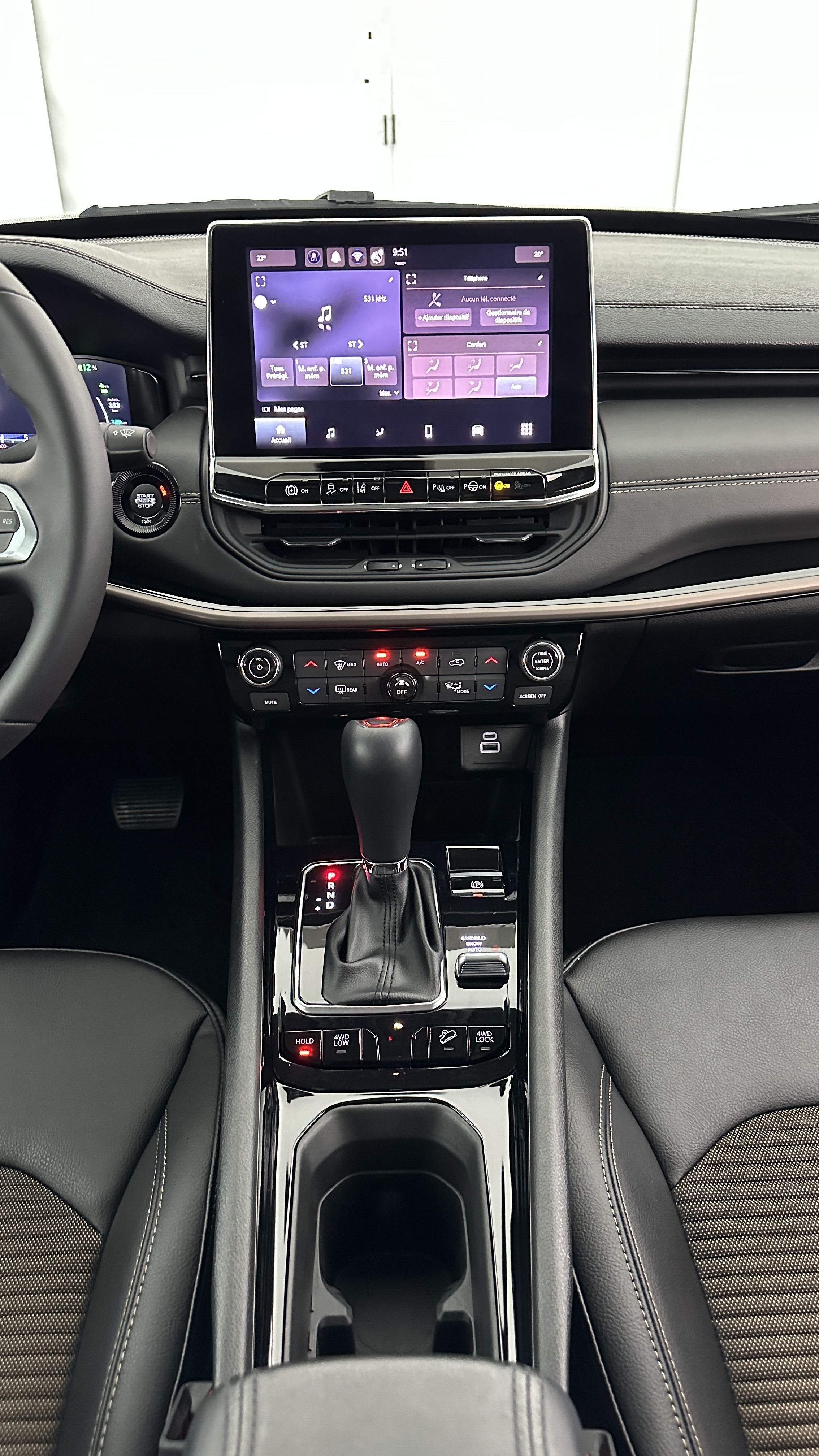 Jeep Compass - Image 15