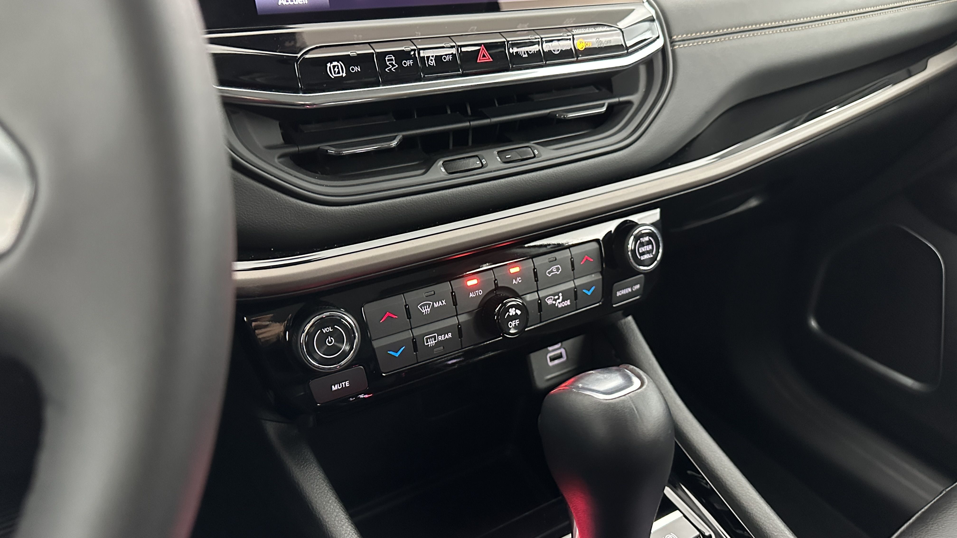 Jeep Compass - Image 19