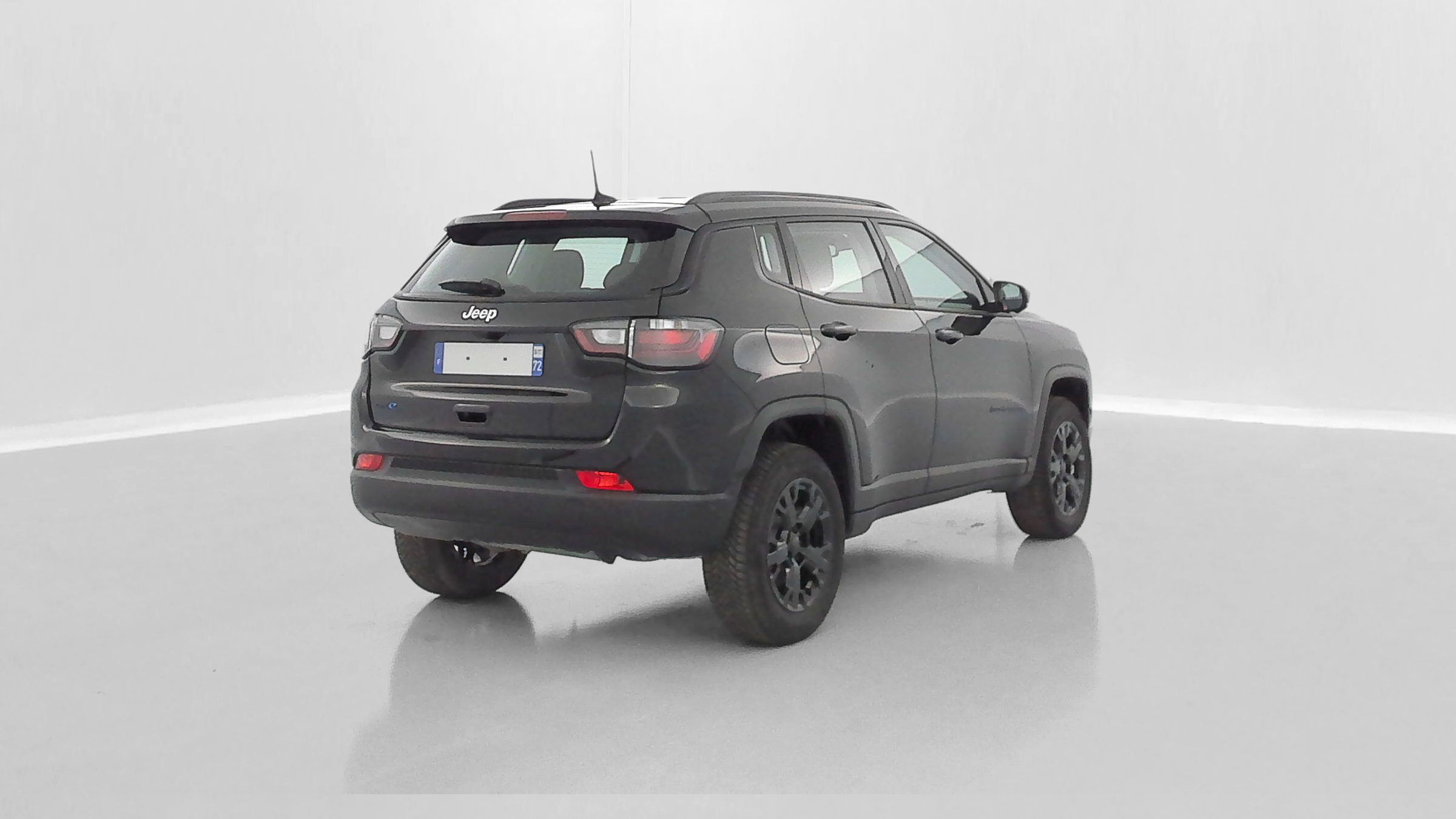 Jeep Compass - Image 26