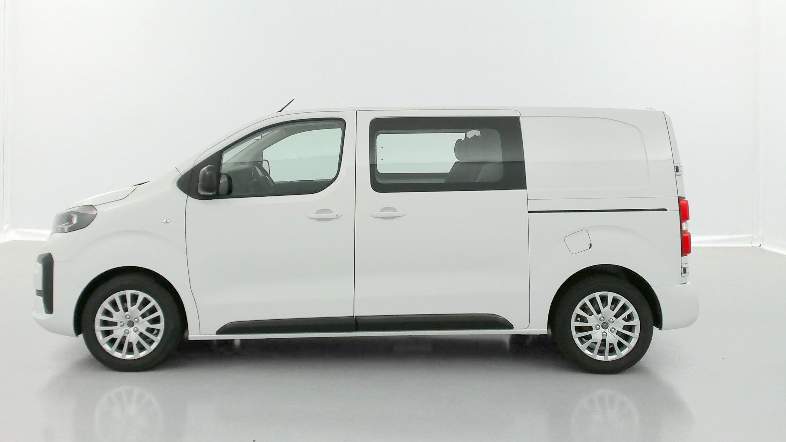 Peugeot Expert Cabine Approfondie - Image 4