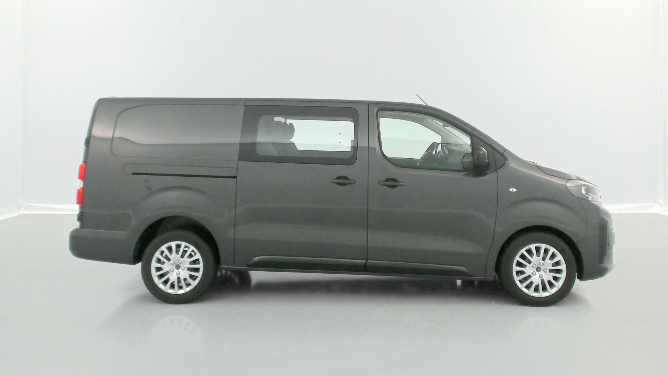 Peugeot Expert Cabine Approfondie - Image 19