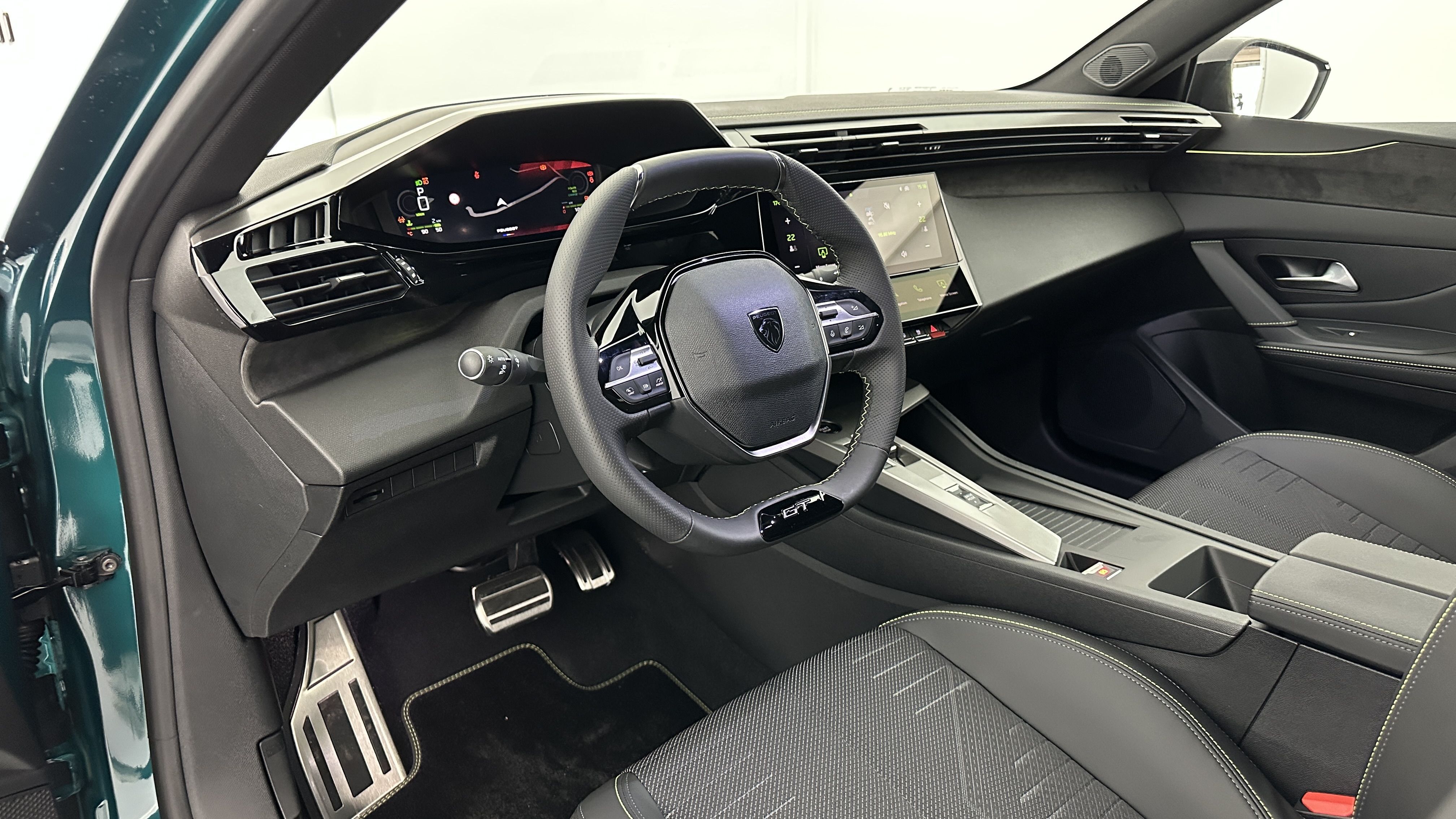 Peugeot 308 - Image 6