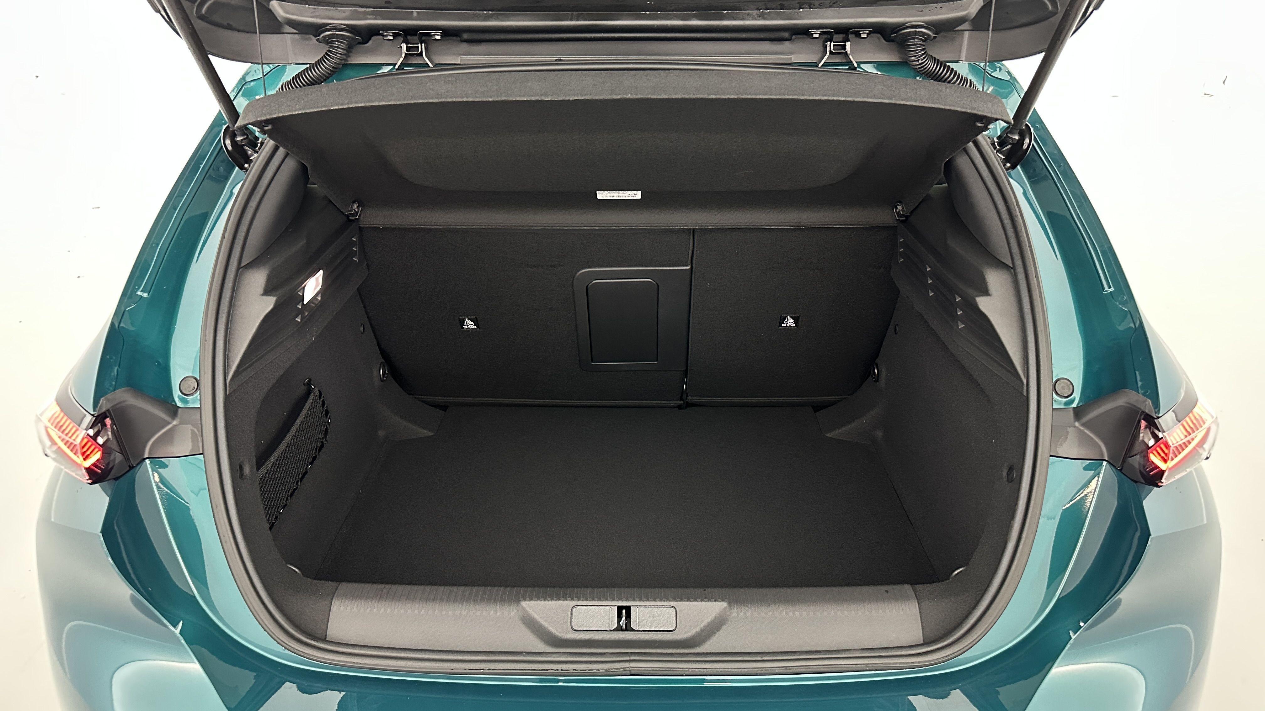 Peugeot 308 - Image 10