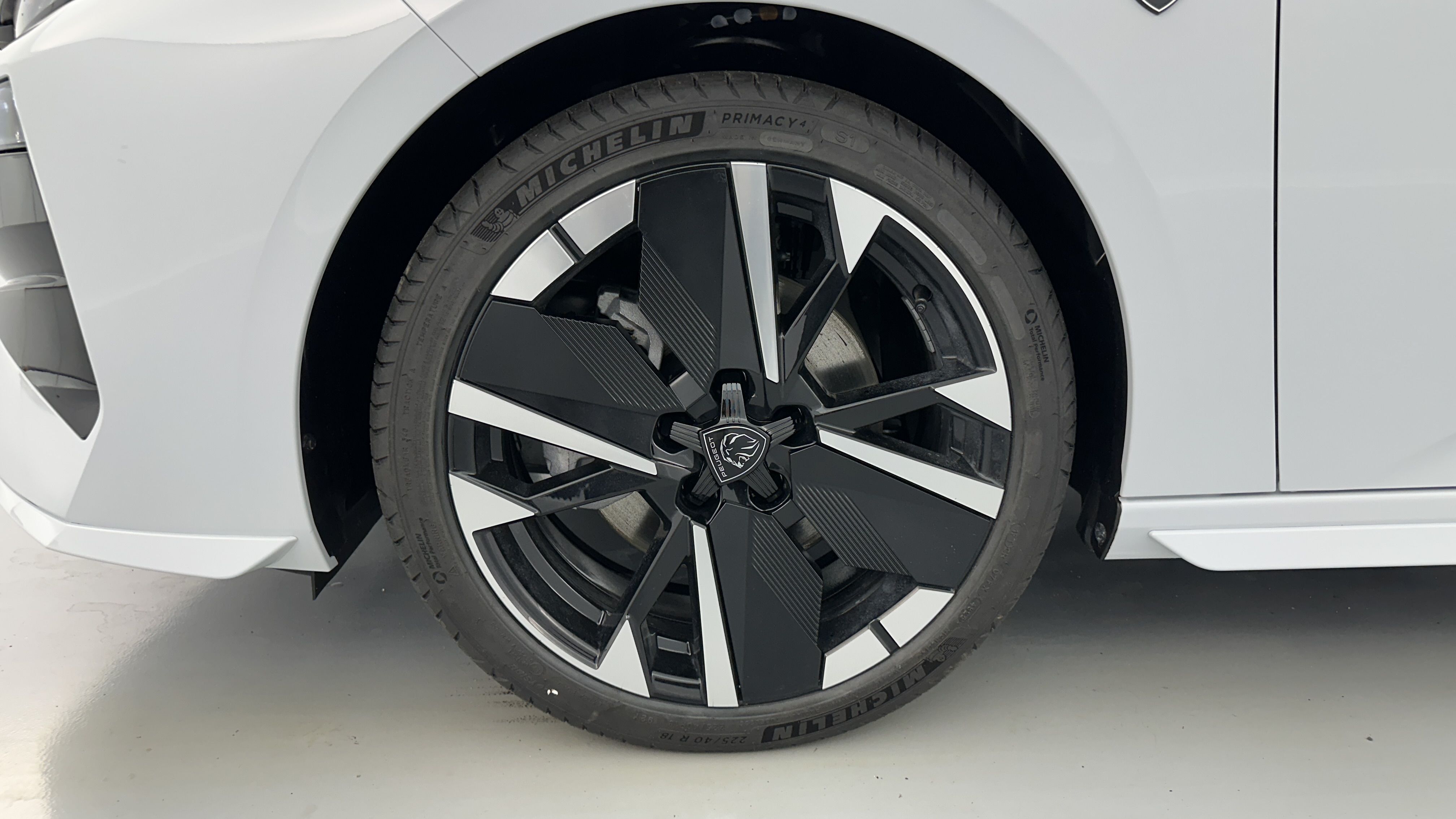 Peugeot 308 - Image 12