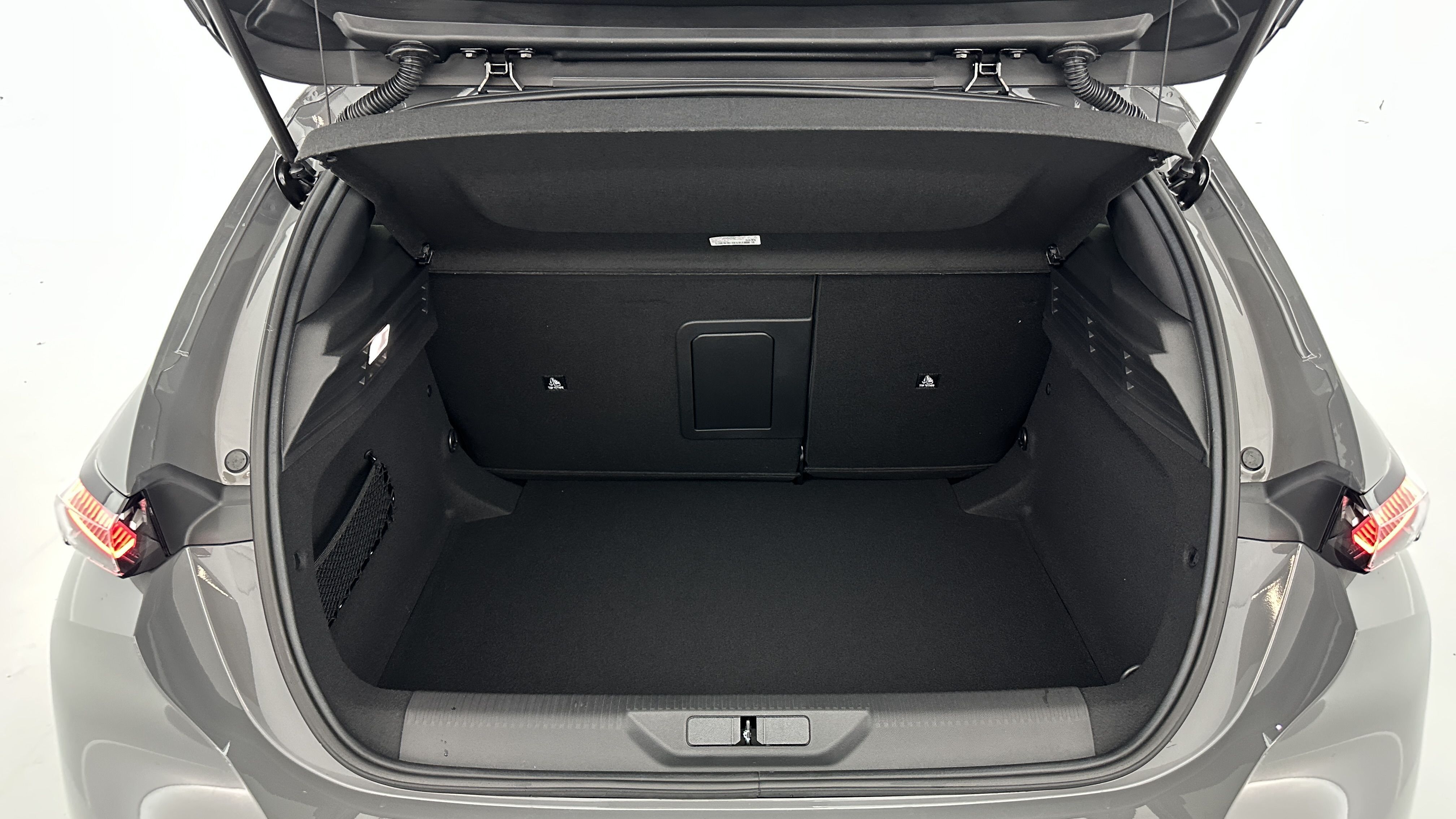 Peugeot 308 - Image 10