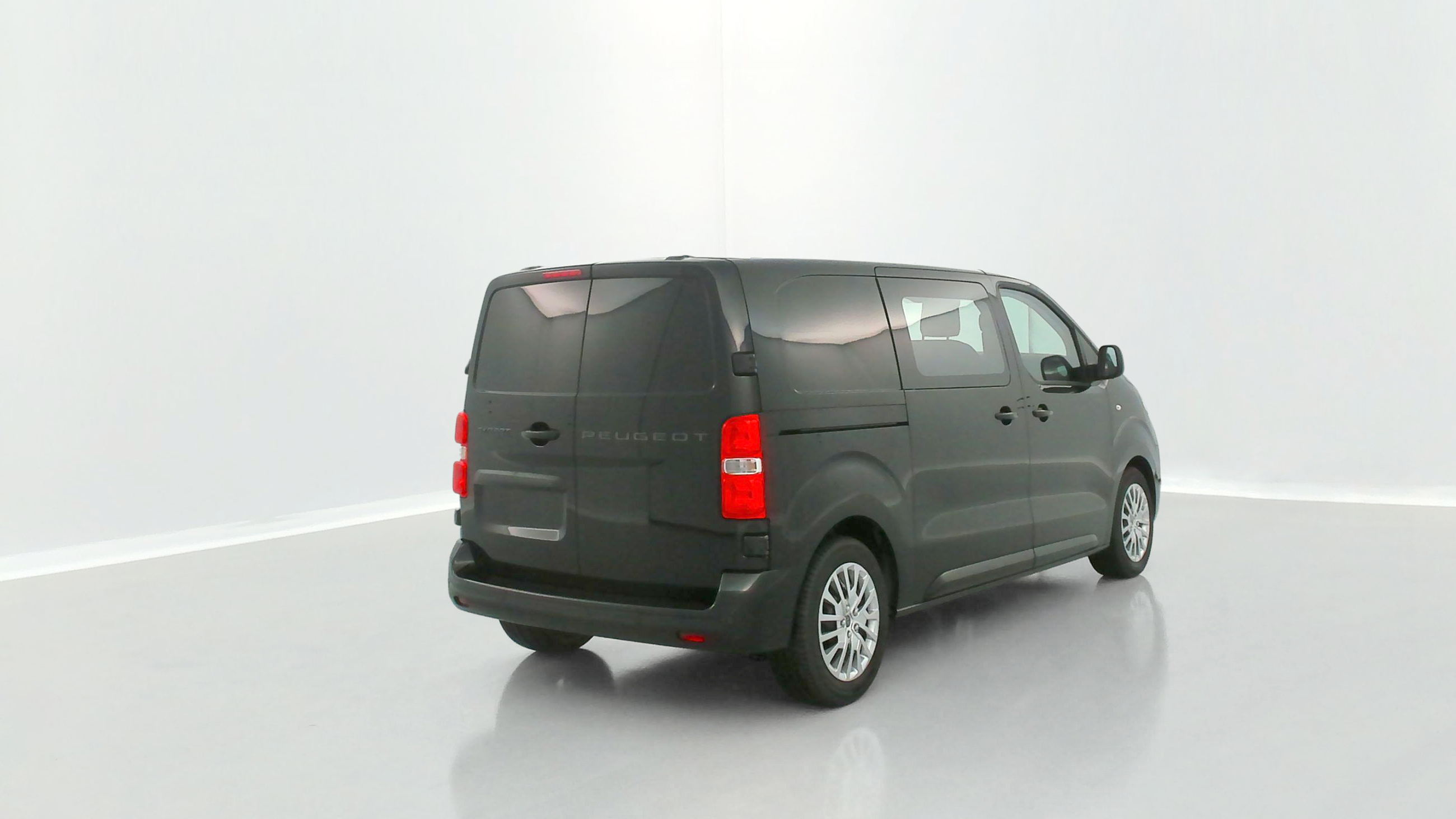 Peugeot Expert Cabine Approfondie - Image 18