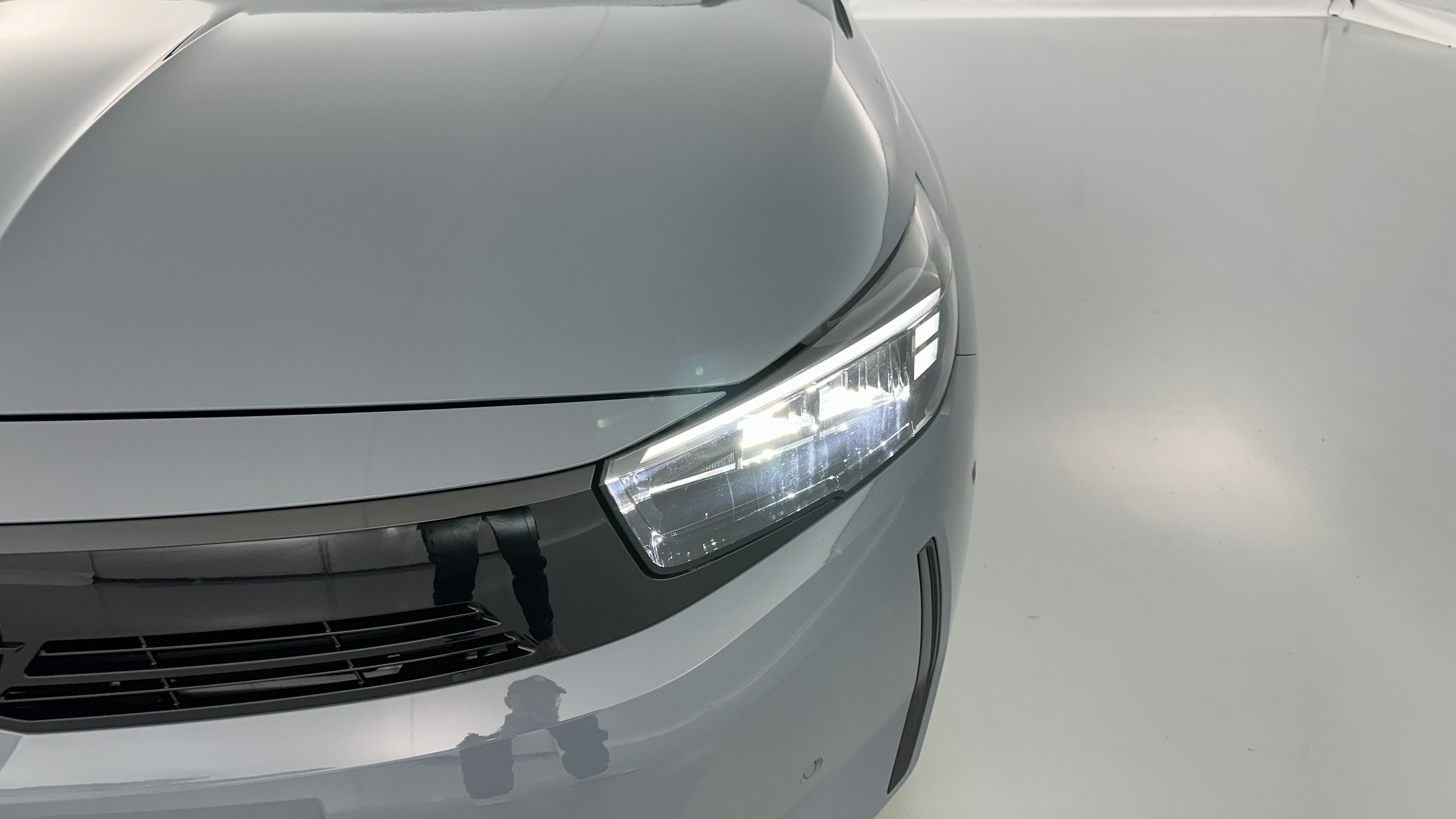 Opel Corsa - Image 22