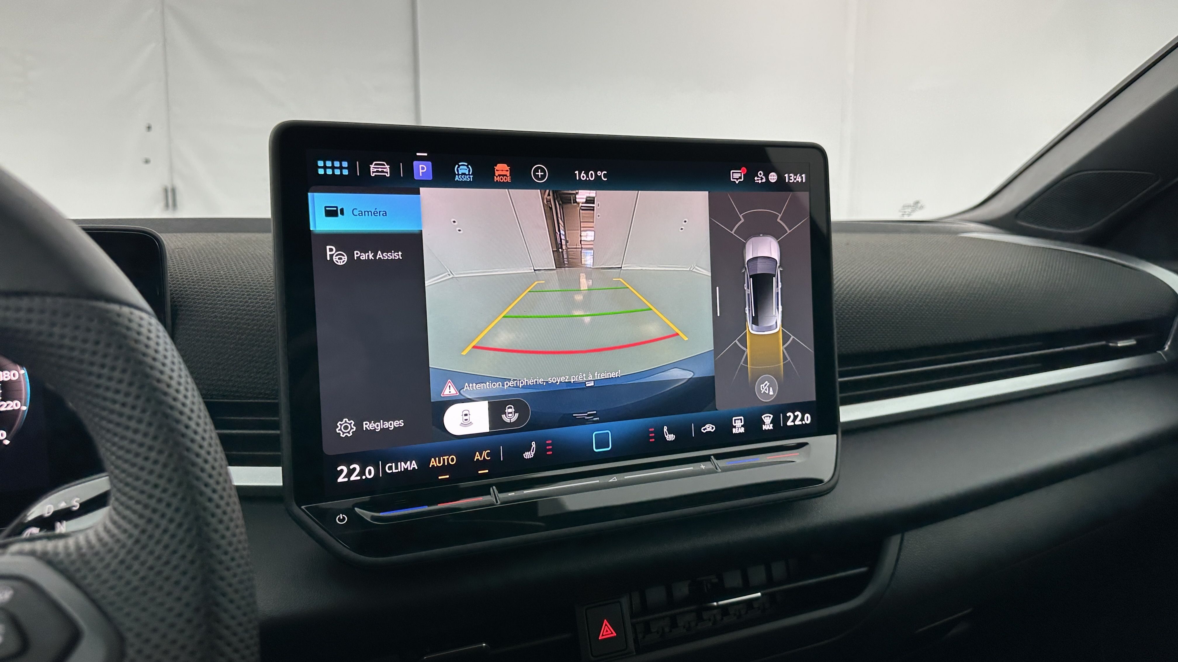 Volkswagen T-Roc - Image 19