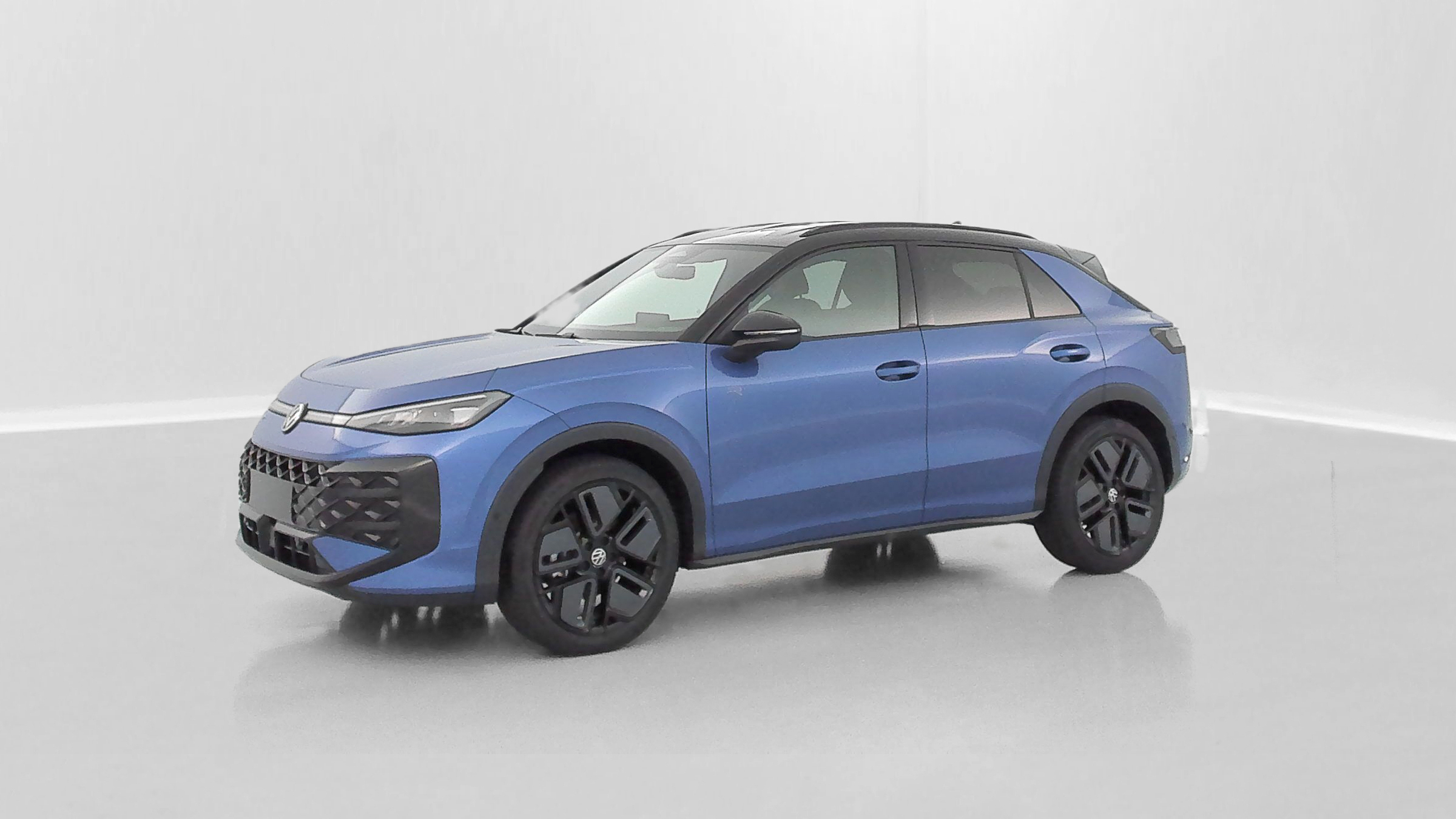 Volkswagen T-Roc - Image 30