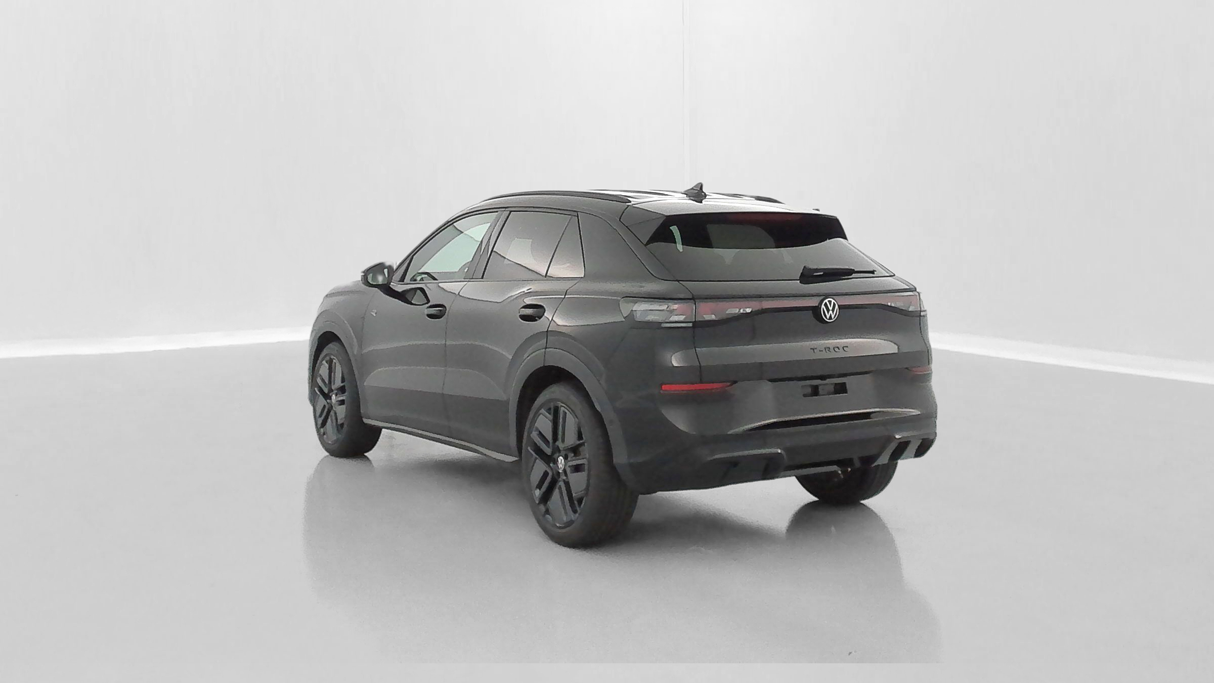 Volkswagen T-Roc - Image 5