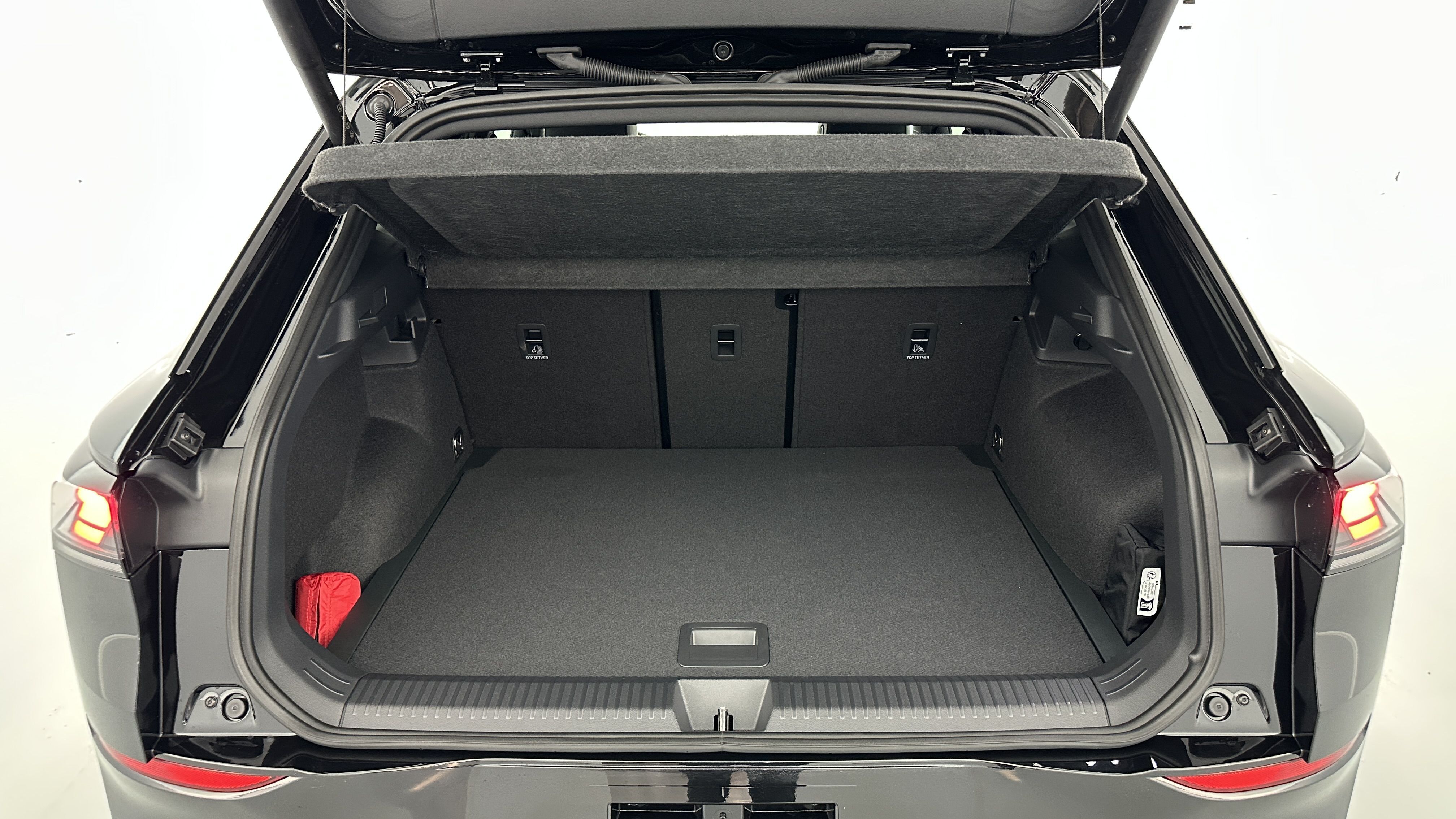 Volkswagen T-Roc - Image 10