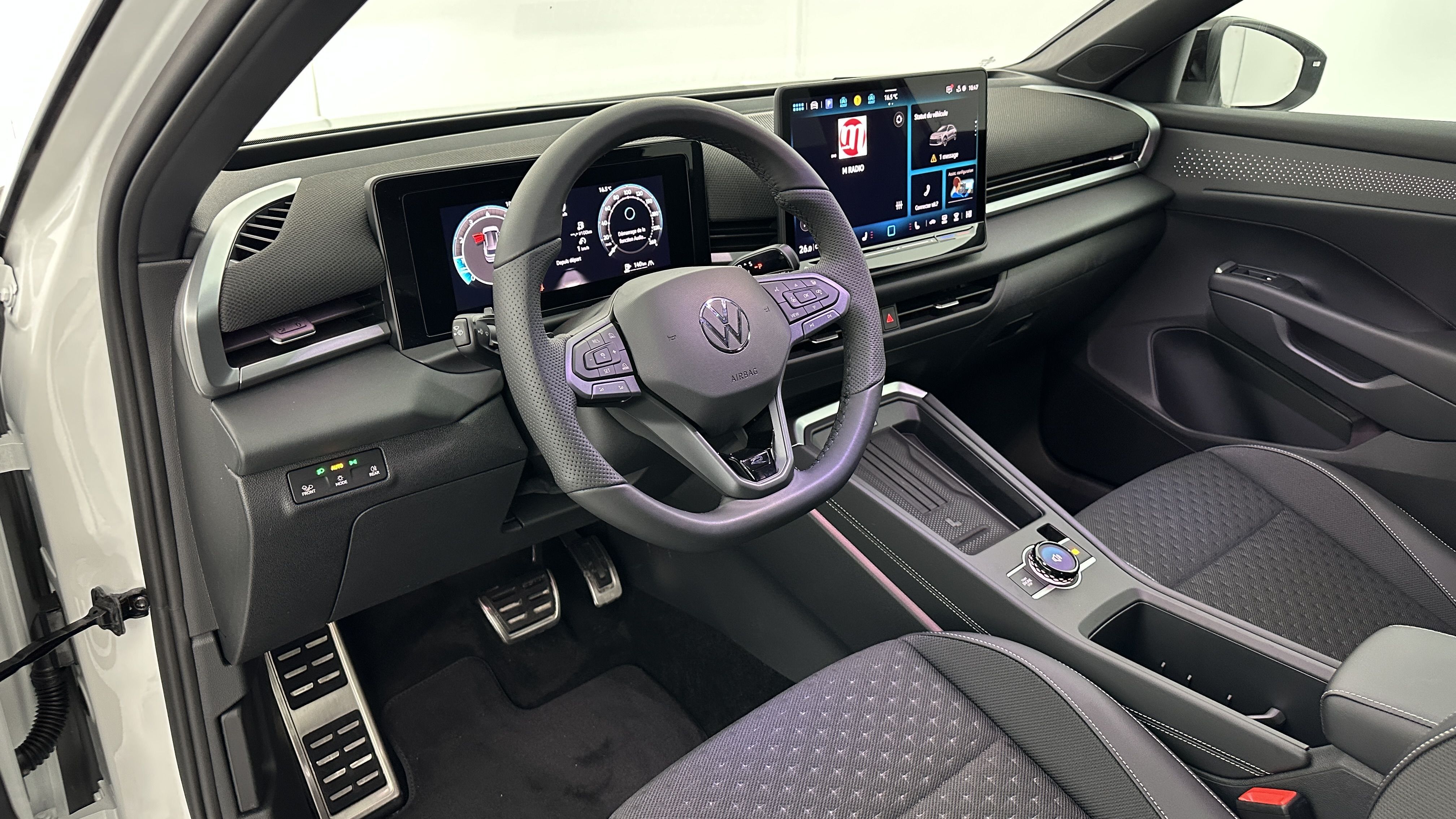 Volkswagen T-Roc - Image 6