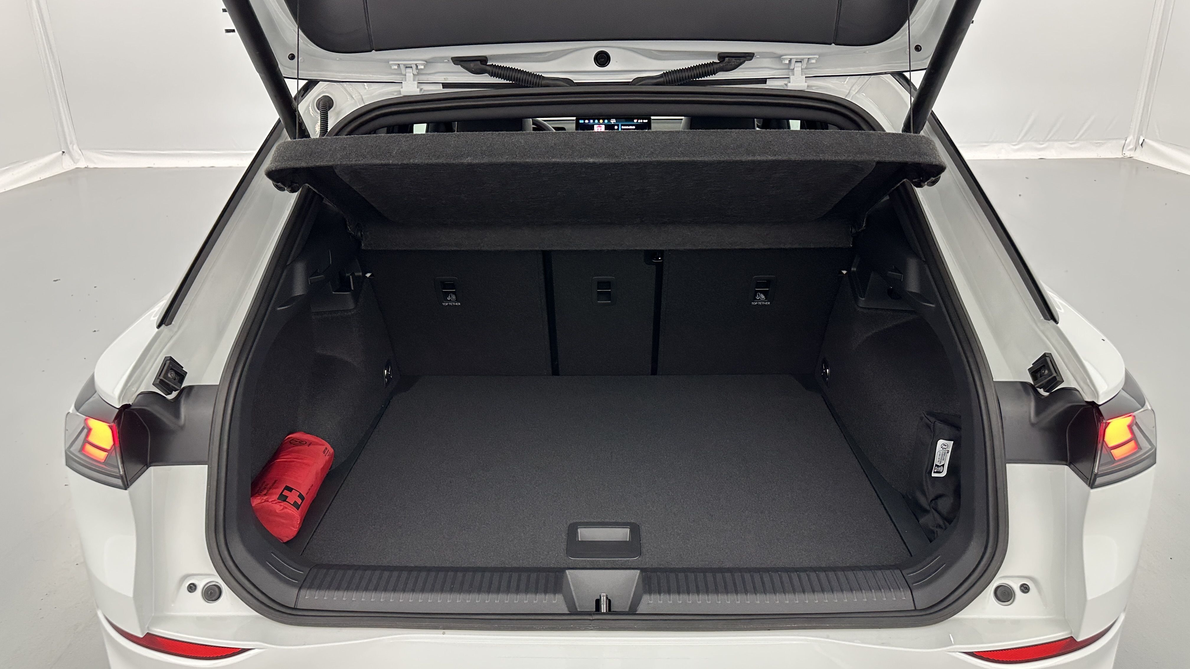 Volkswagen T-Roc - Image 10