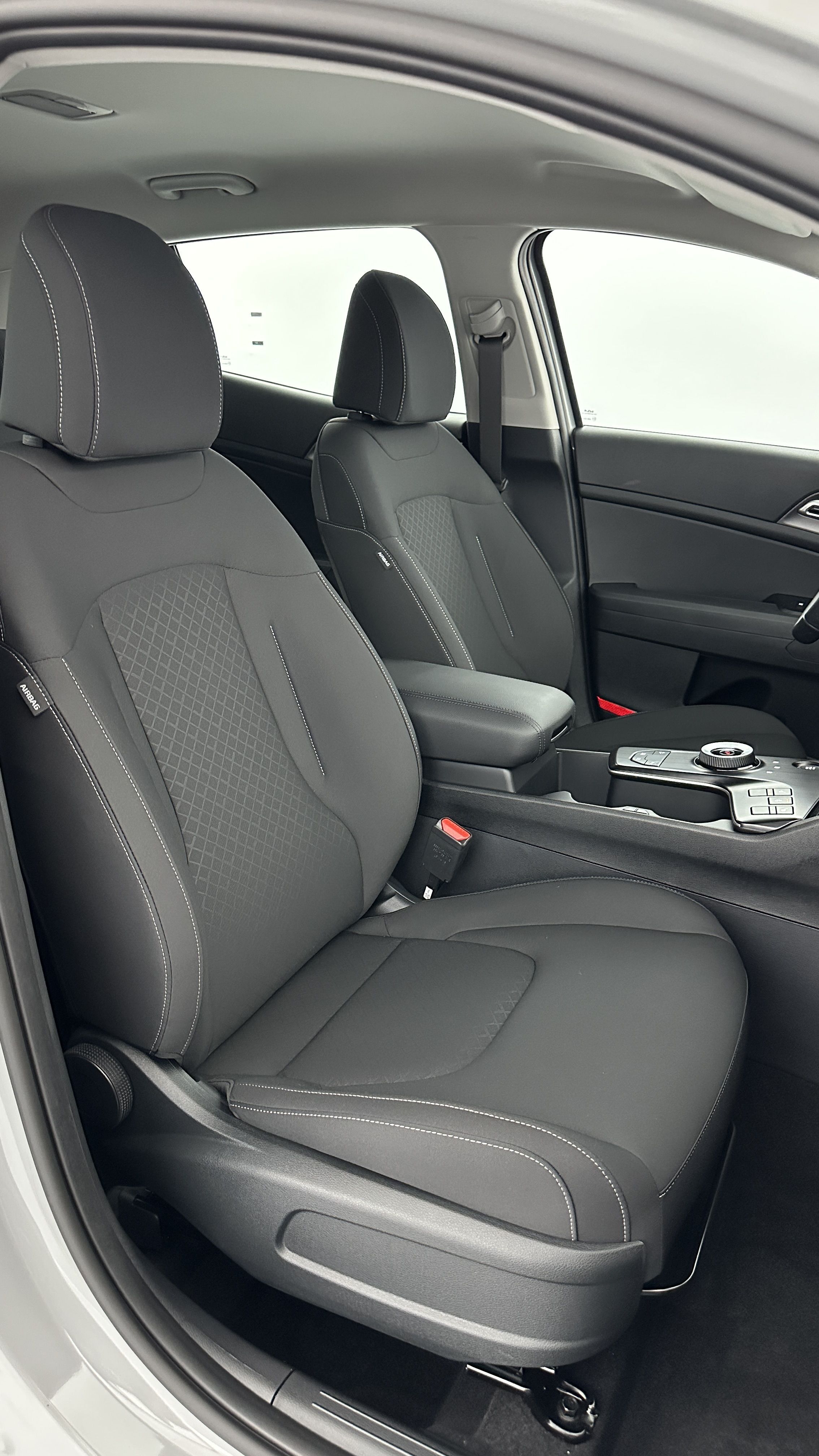 Kia SPORTAGE - Image 18