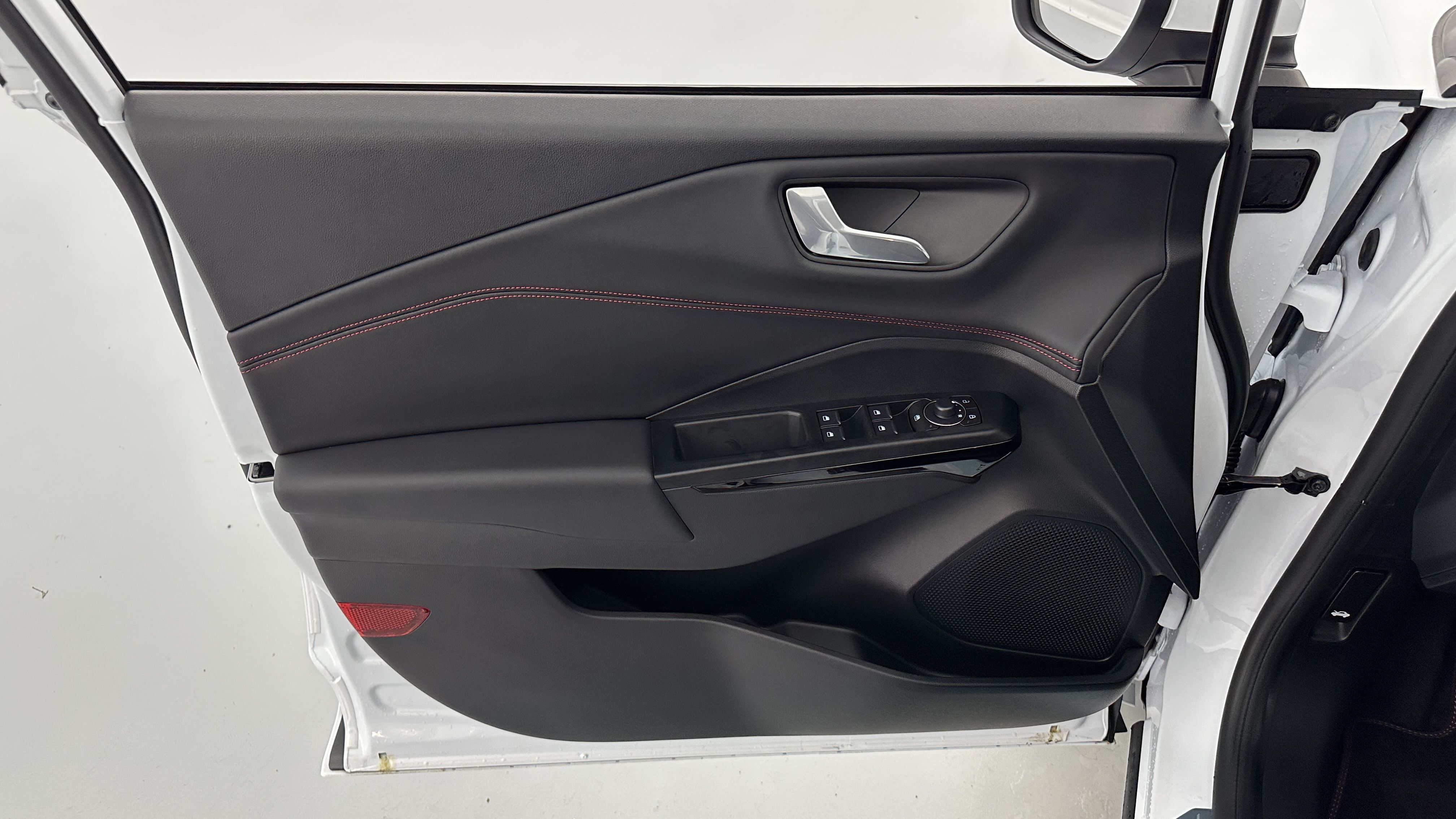 Ford PUMA - Image 12