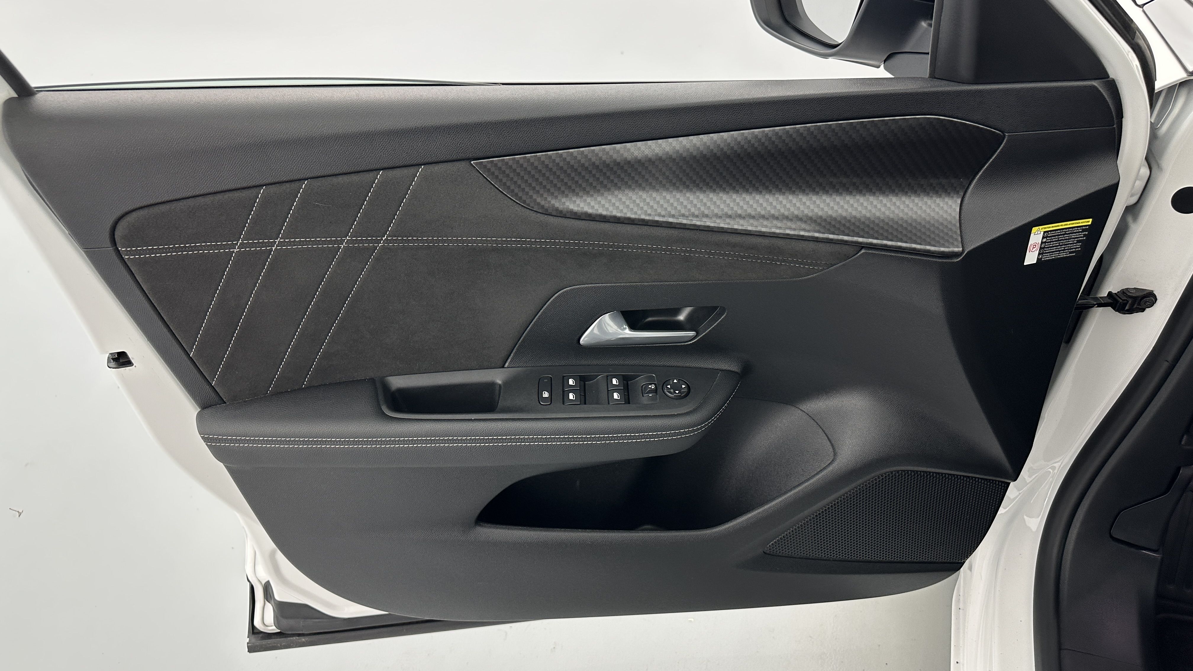 Opel MOKKA-E - Image 12