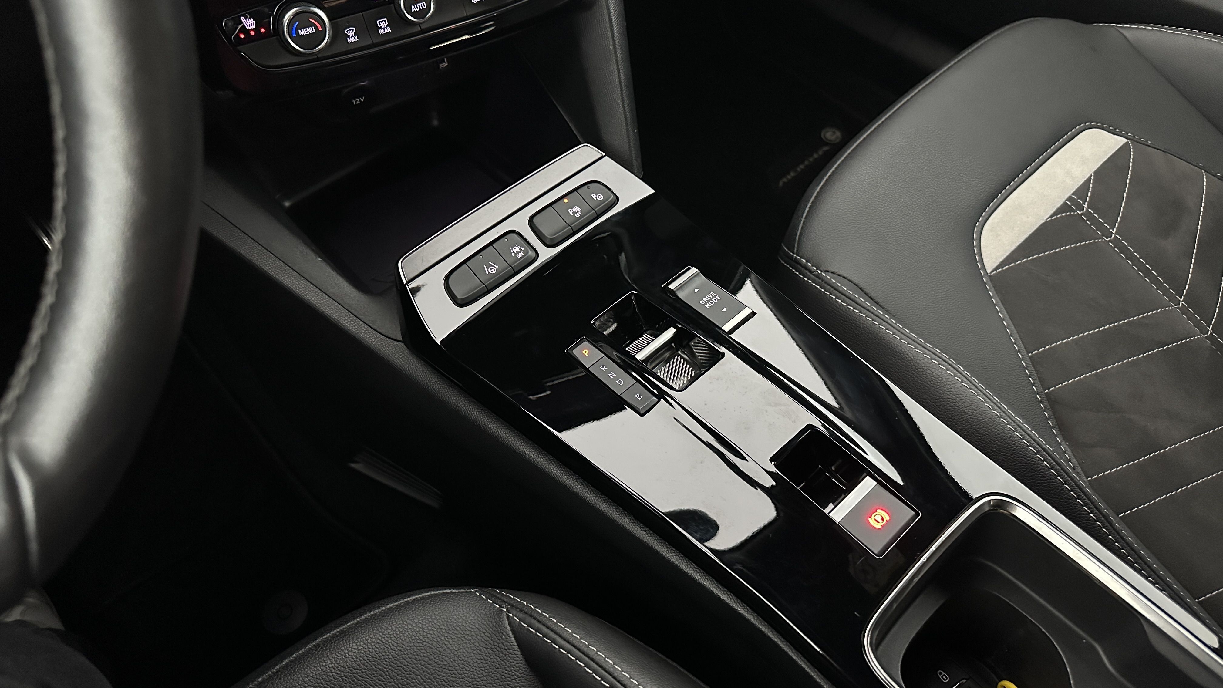 Opel MOKKA-E - Image 21