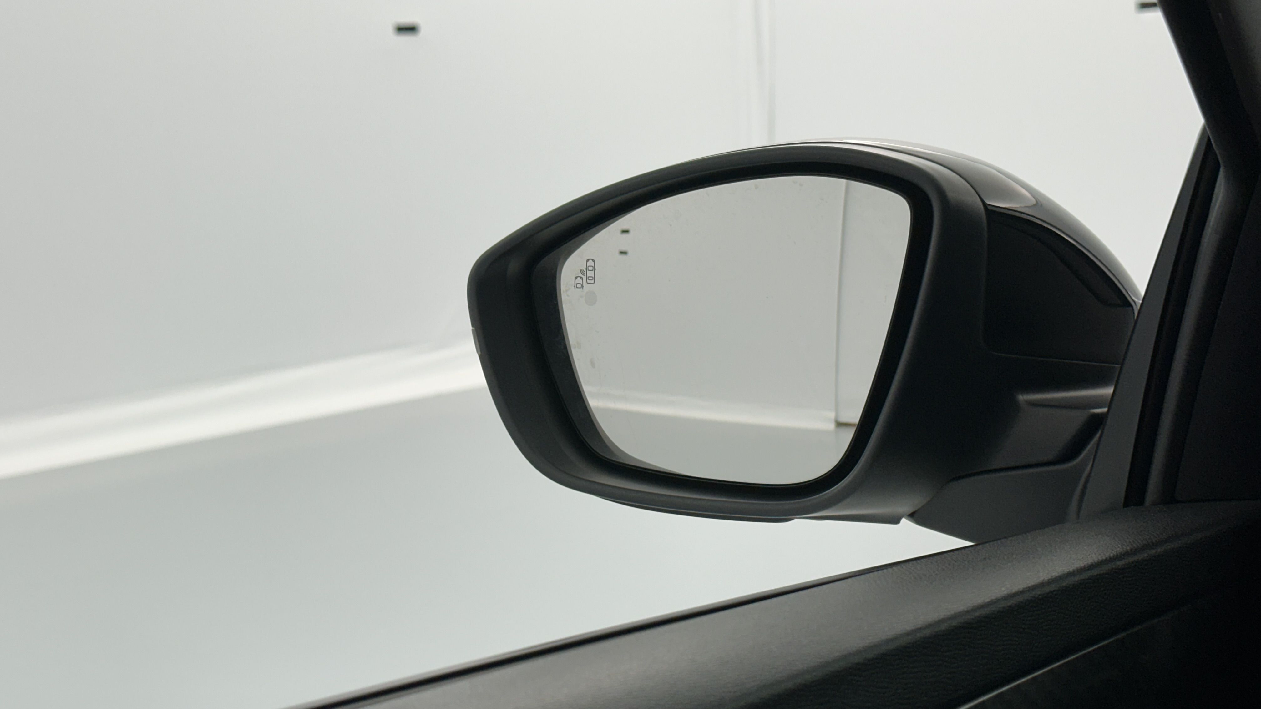 Opel MOKKA-E - Image 22