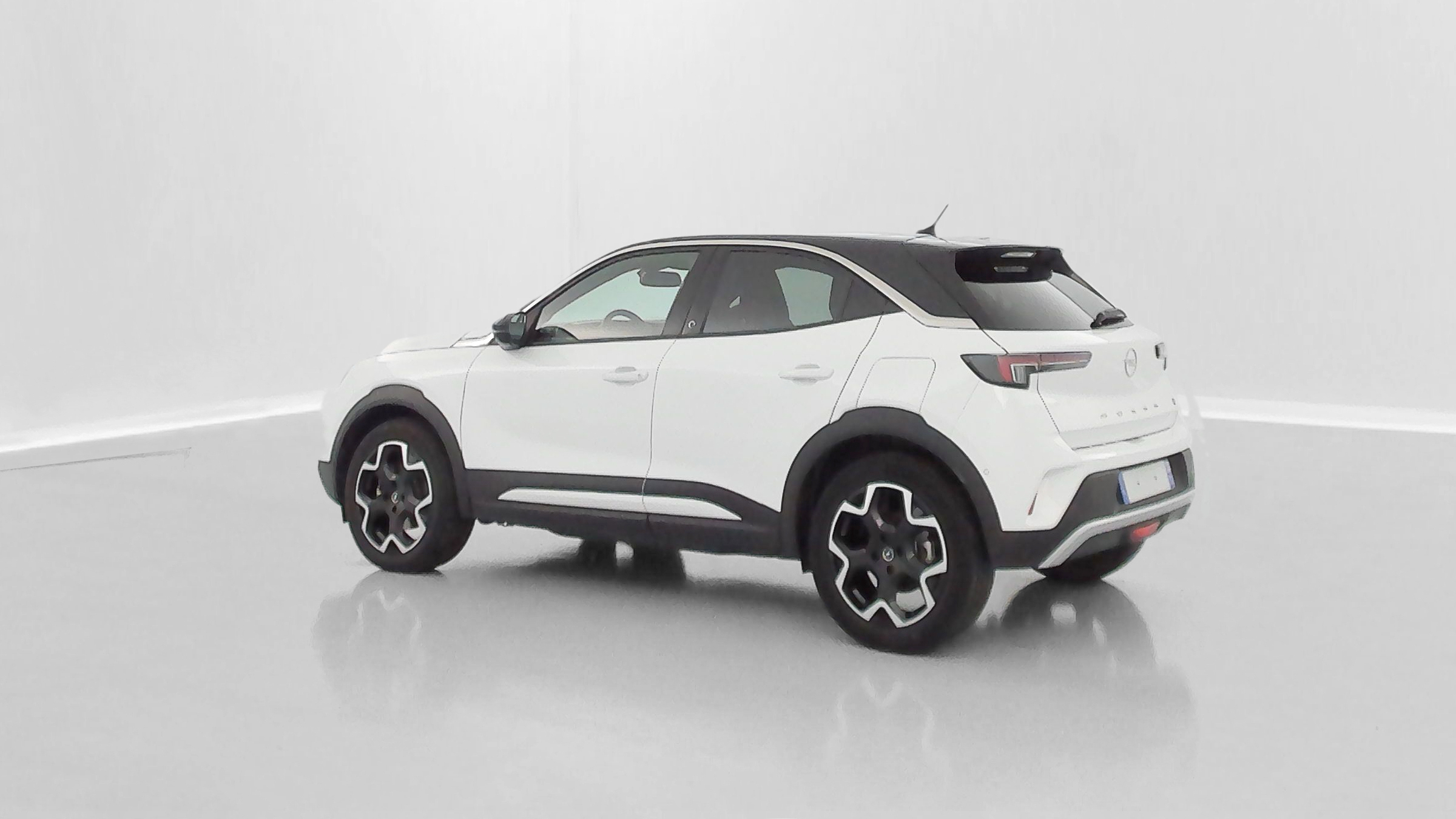 Opel MOKKA-E - Image 31