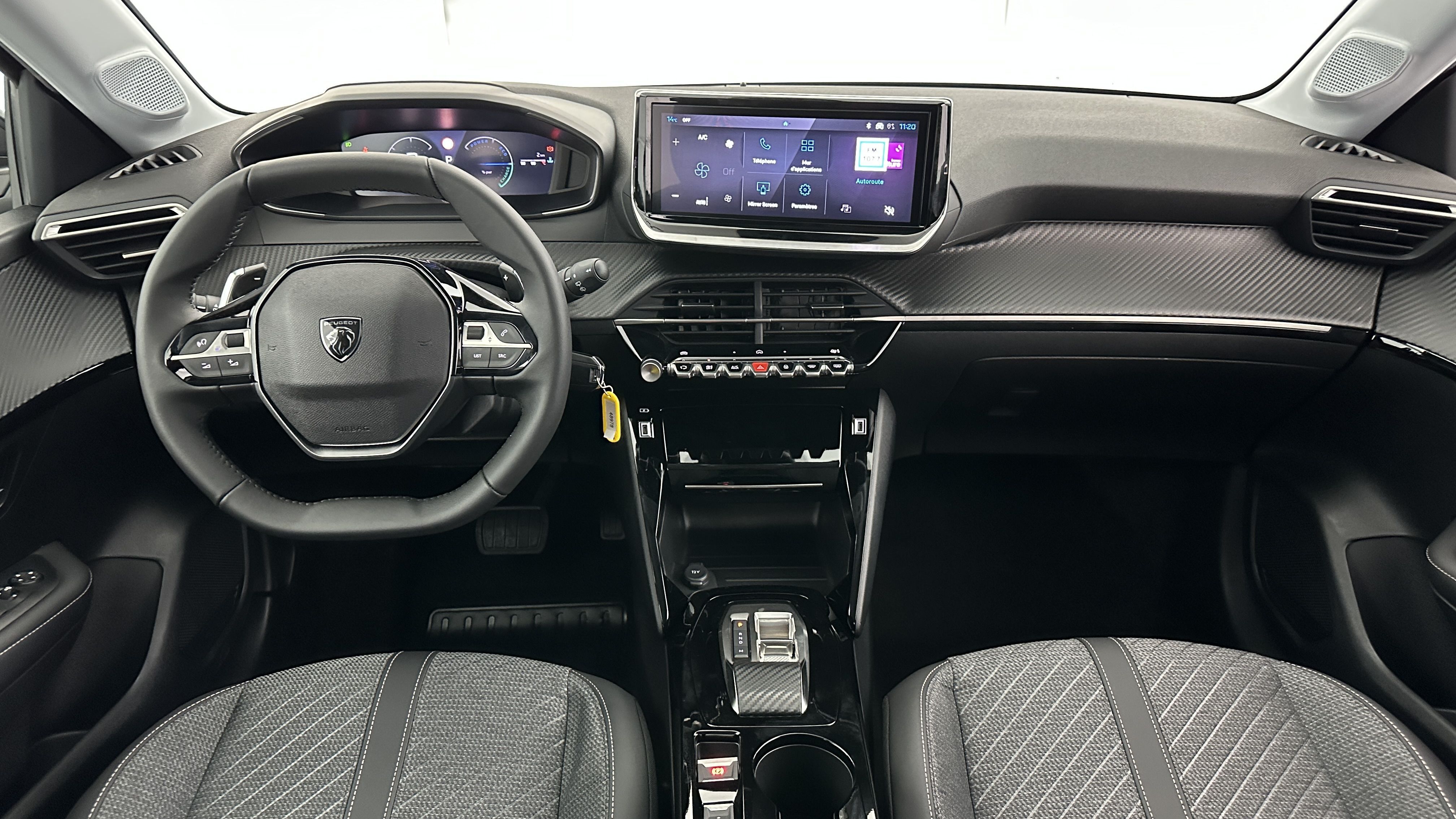 Peugeot 208 - Image 7