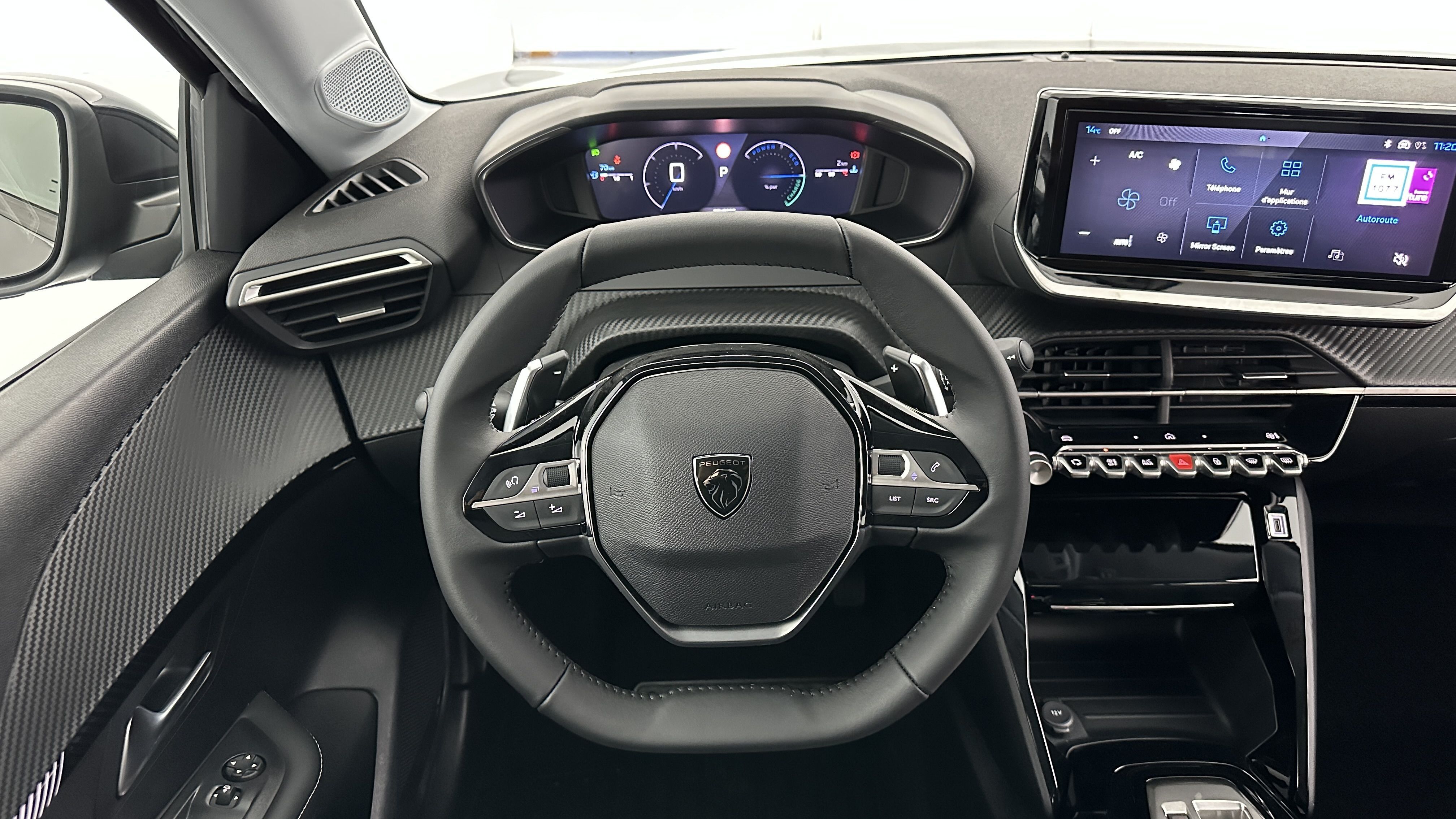 Peugeot 208 - Image 13