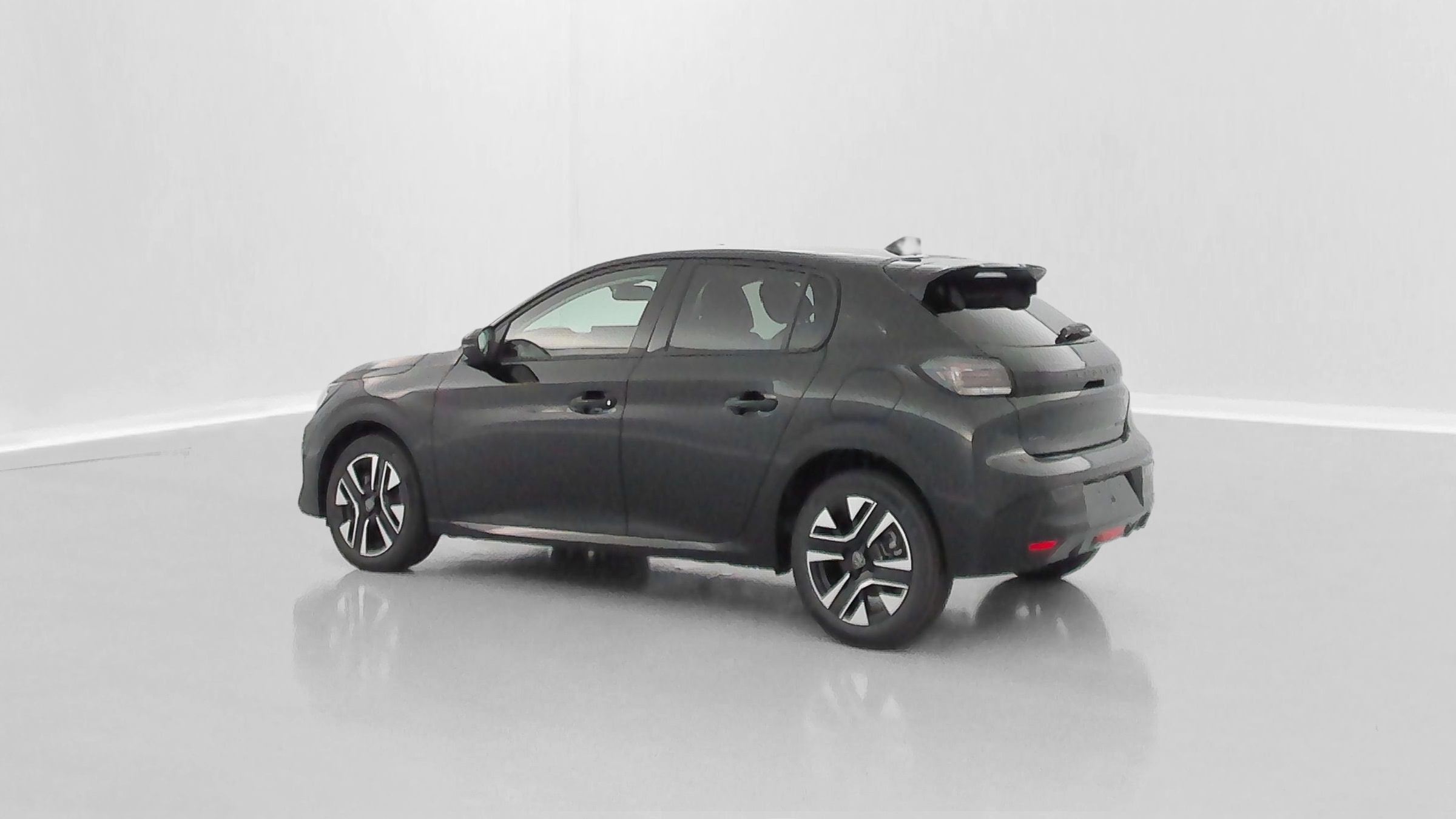 Peugeot 208 - Image 25