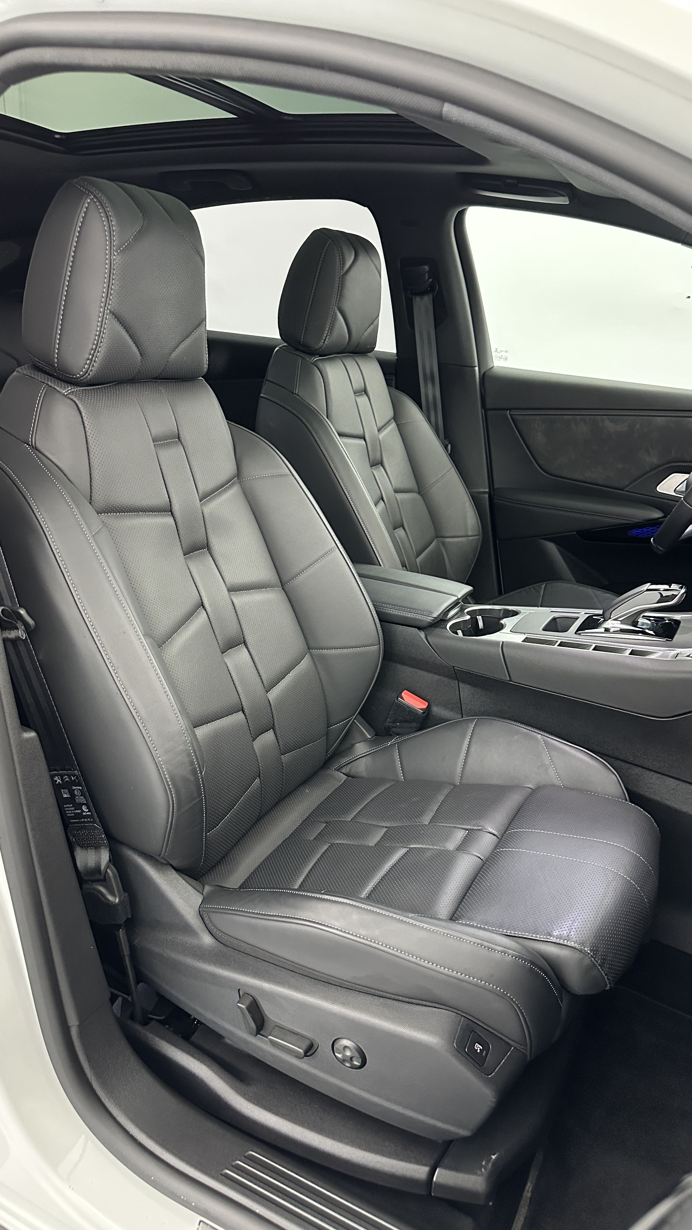 DS DS7 Crossback - Image 17