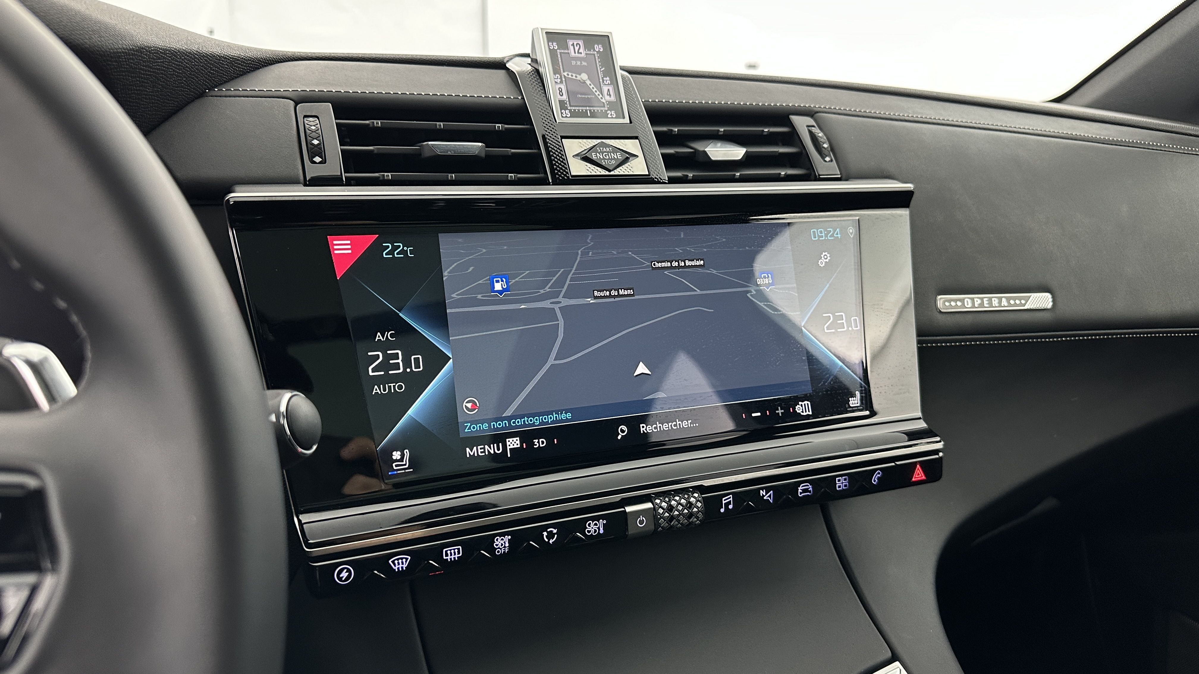 DS DS7 Crossback - Image 18