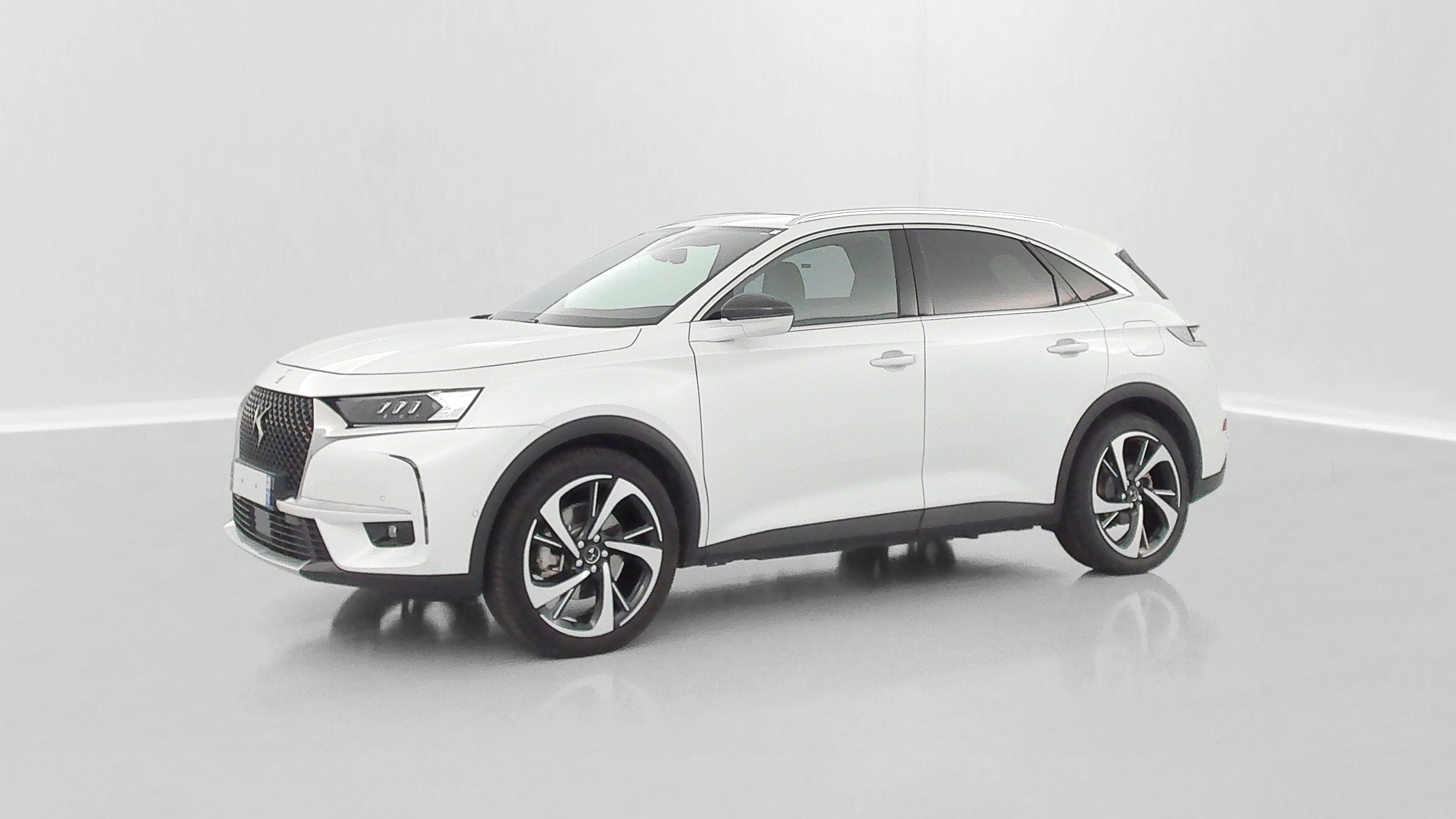 DS DS7 Crossback - Image 36