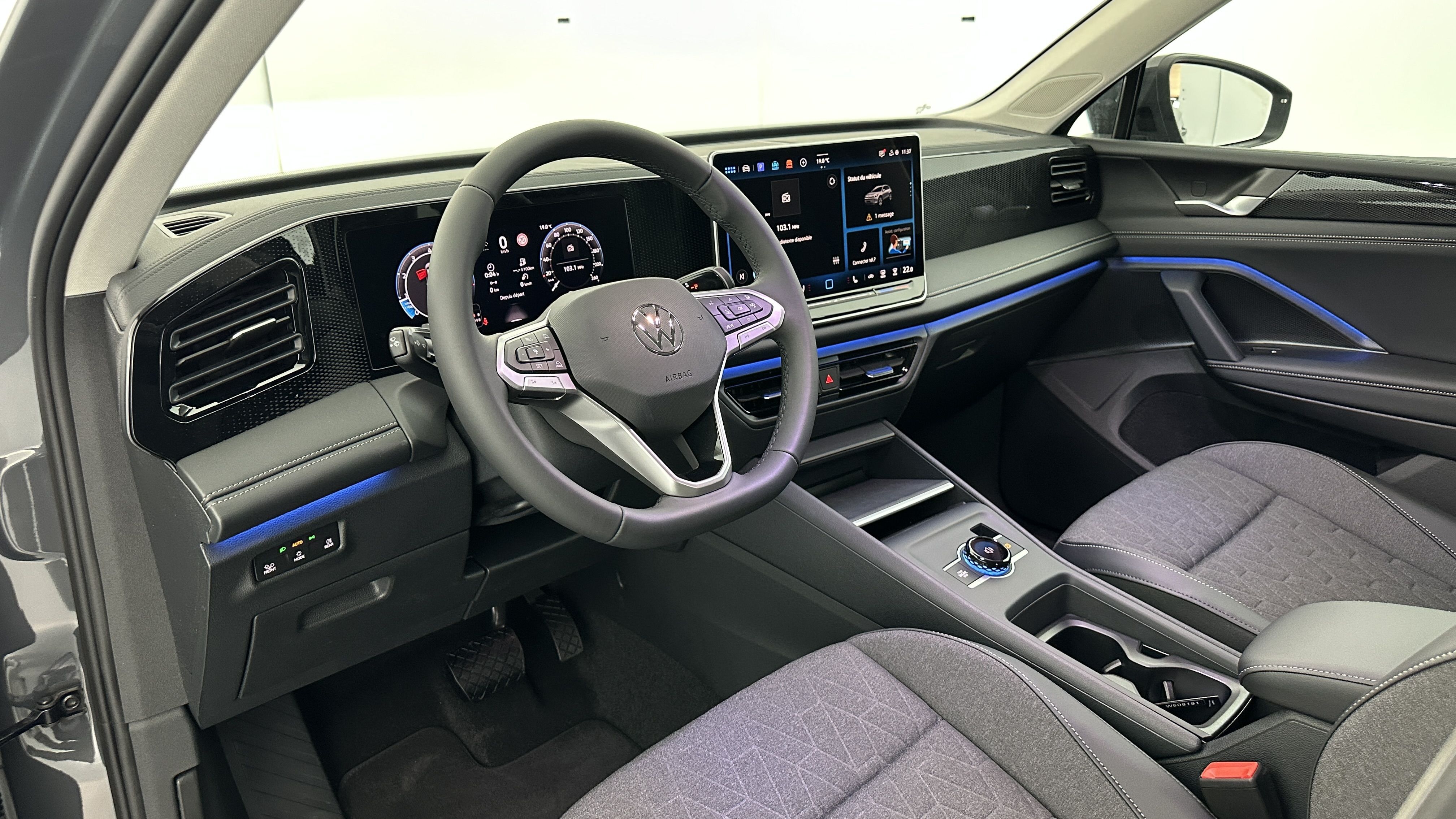 Volkswagen Tiguan - Image 6