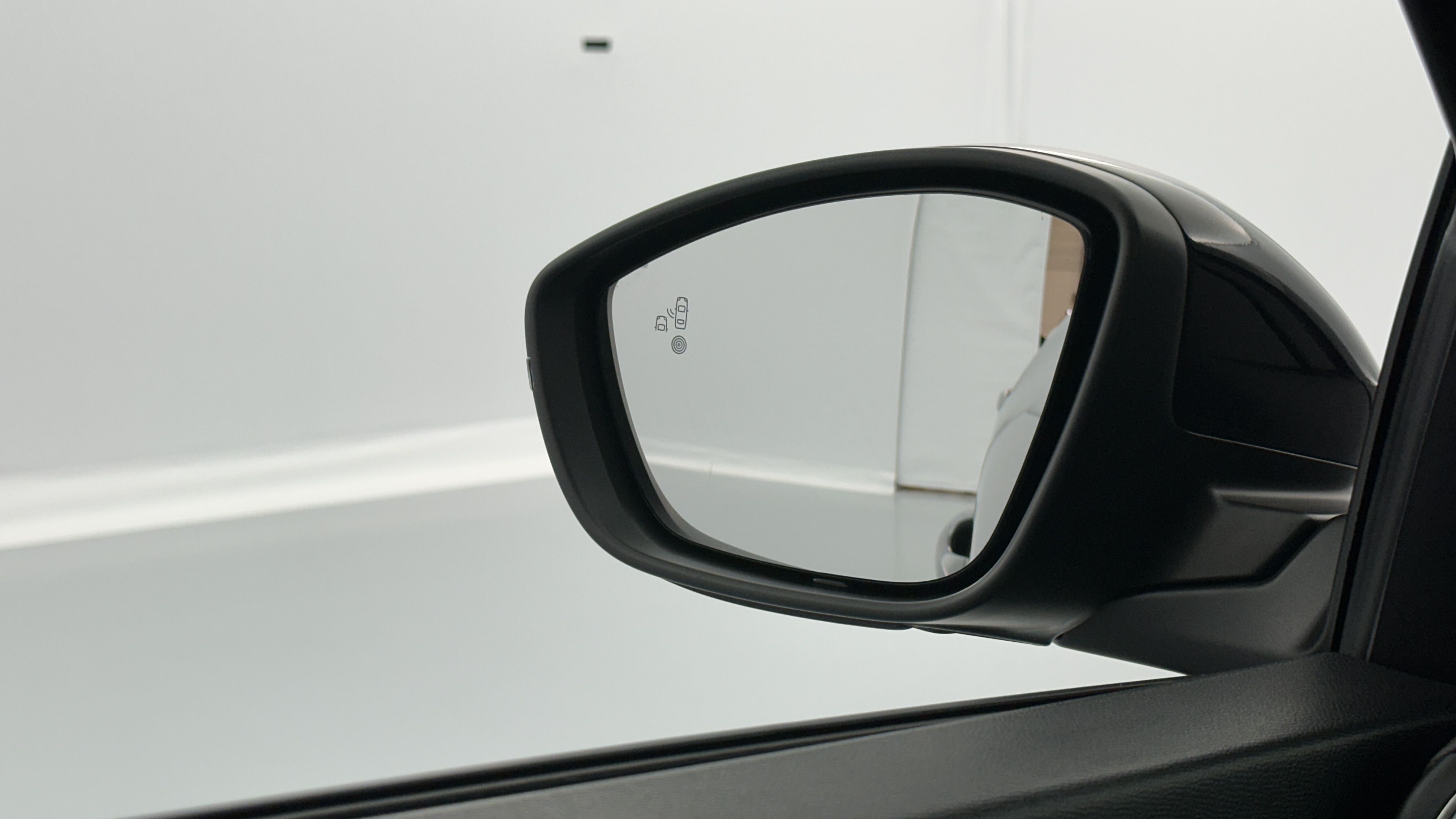 Peugeot 2008 - Image 24