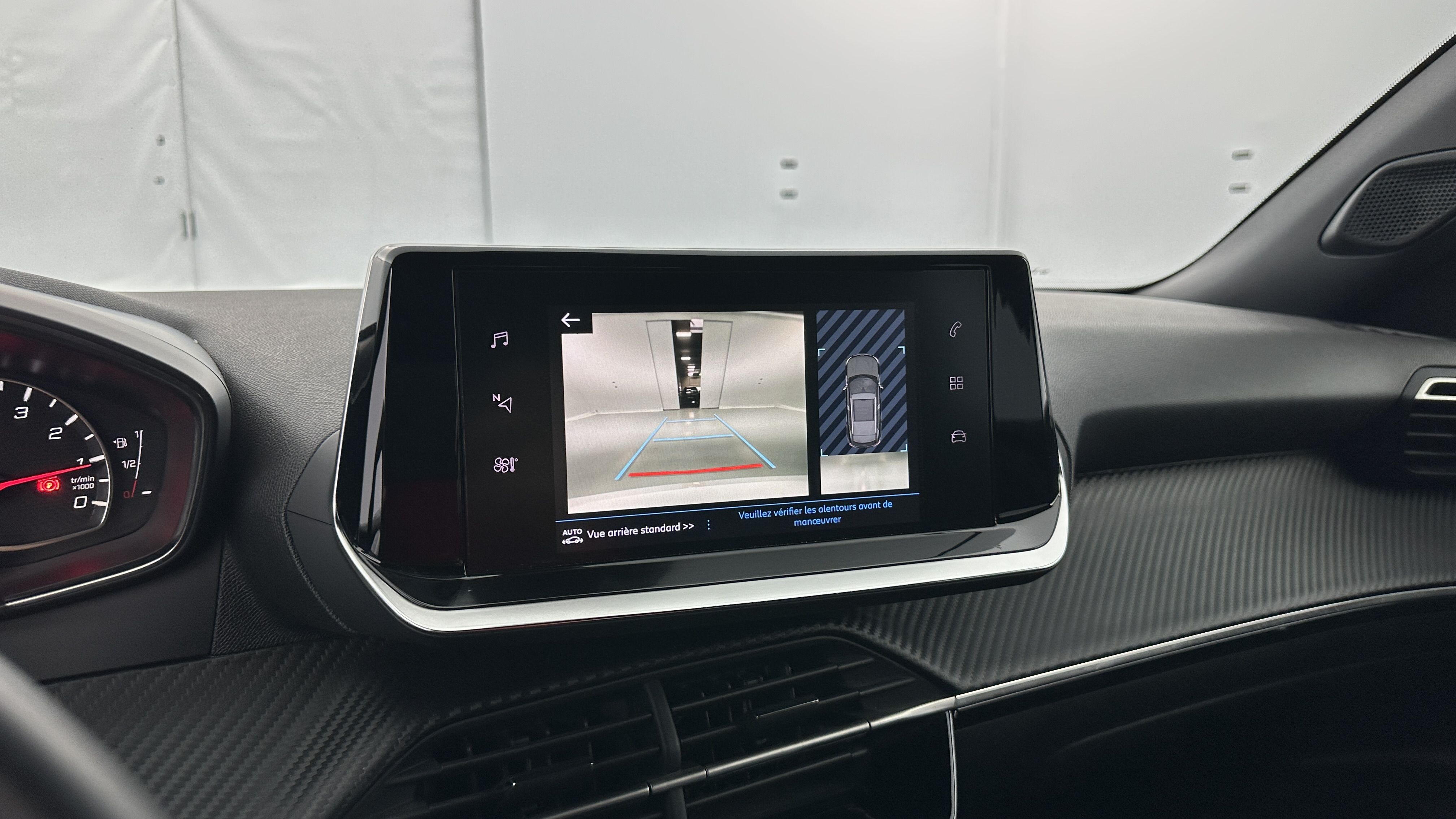 Peugeot 2008 - Image 18