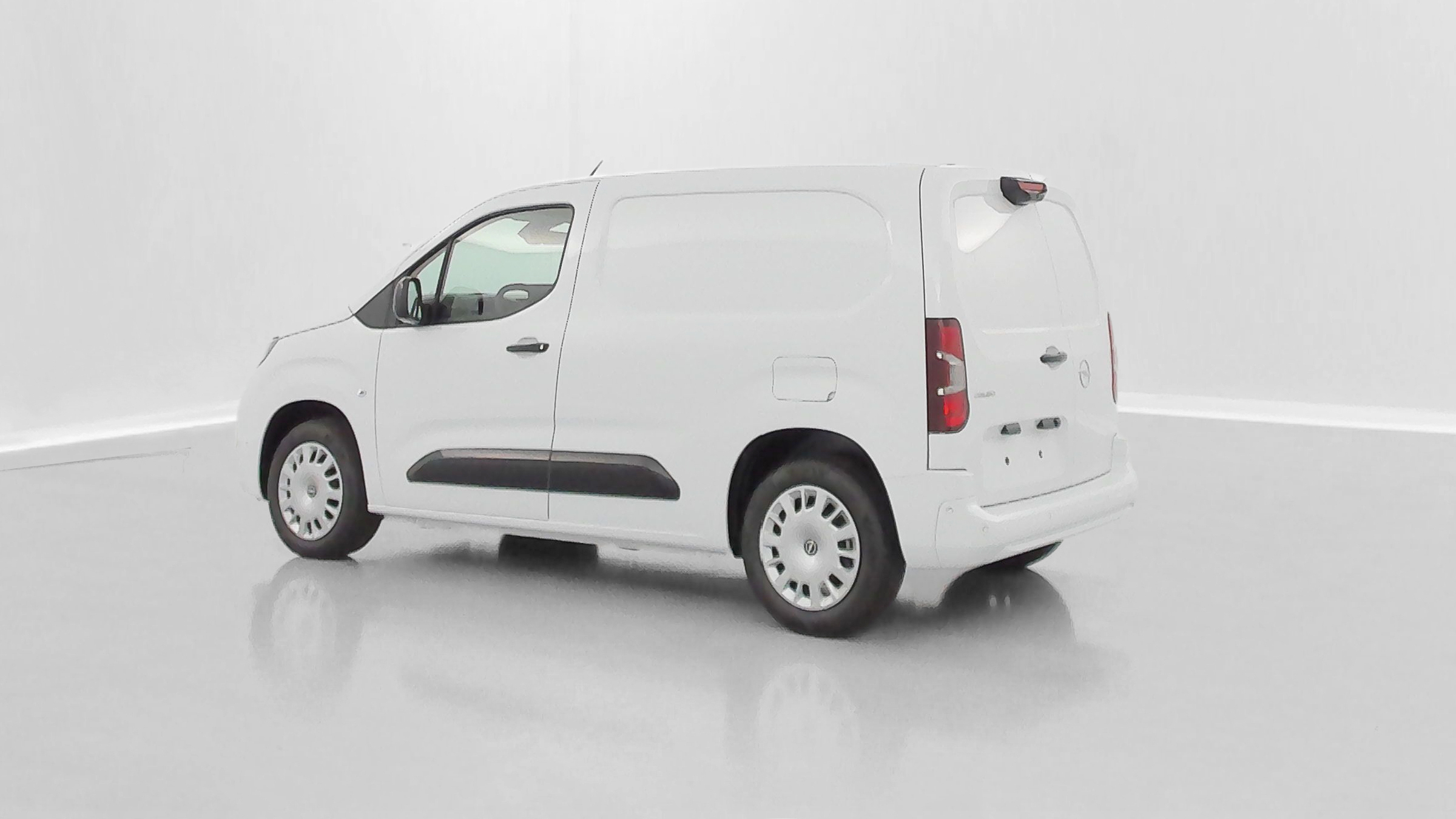 Opel COMBO CARGO - Image 24