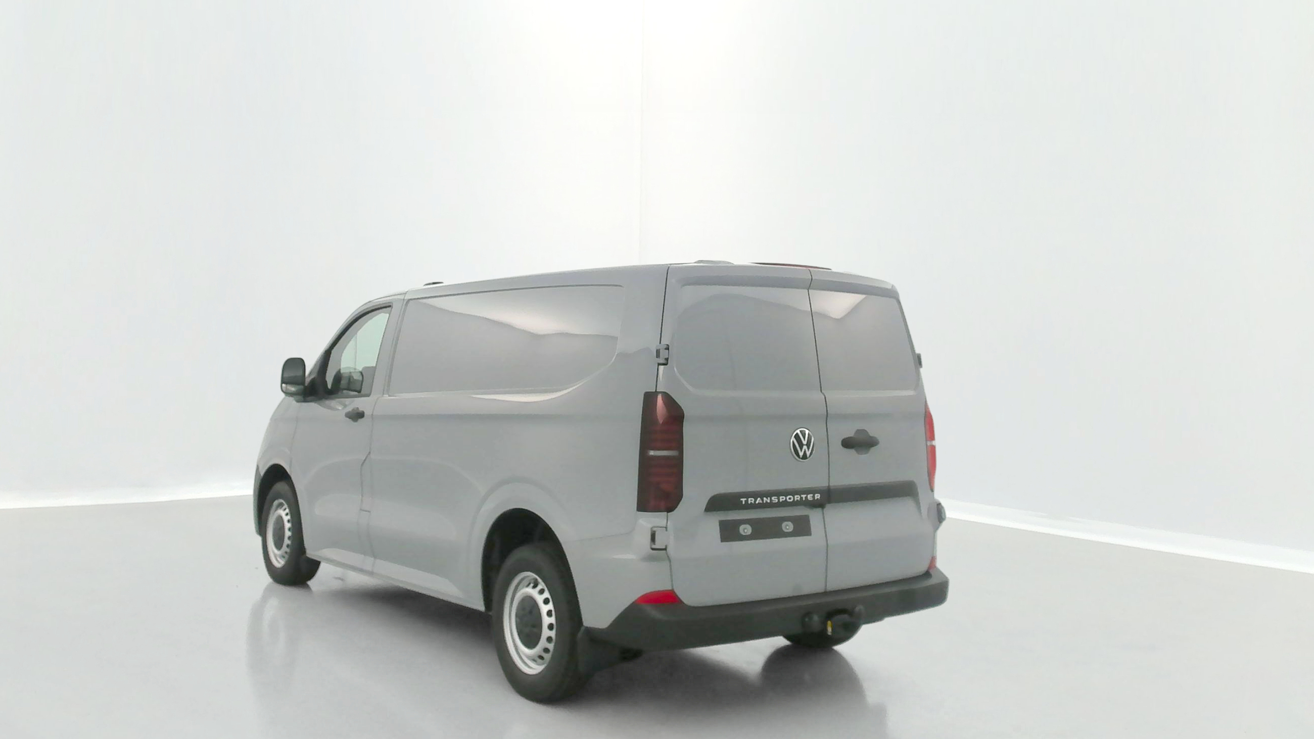 Volkswagen Transporter - Image 5