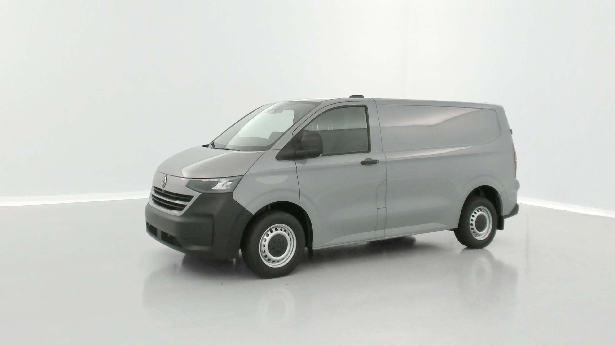 Volkswagen Transporter - Image 20