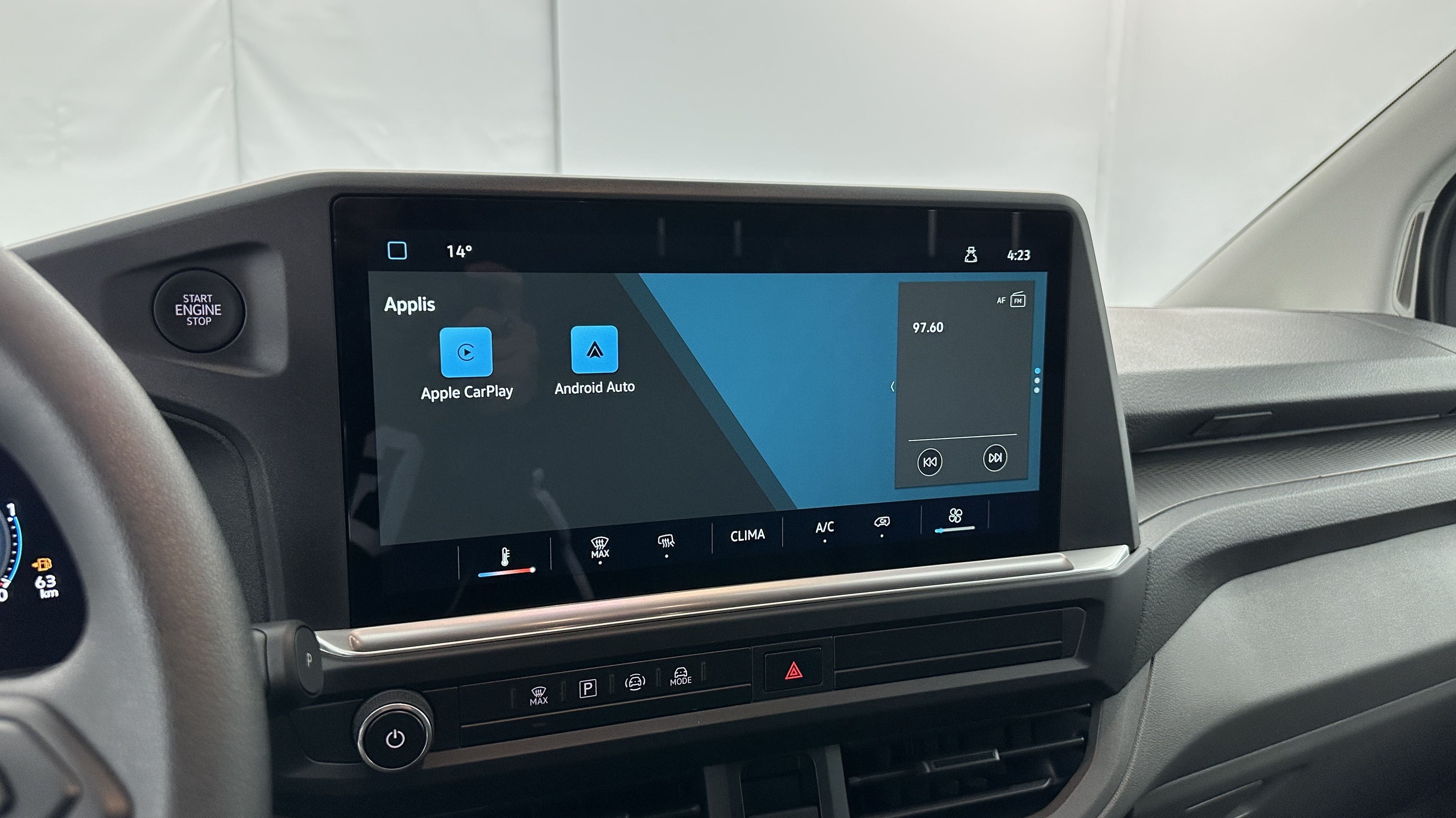 Volkswagen Transporter - Image 15