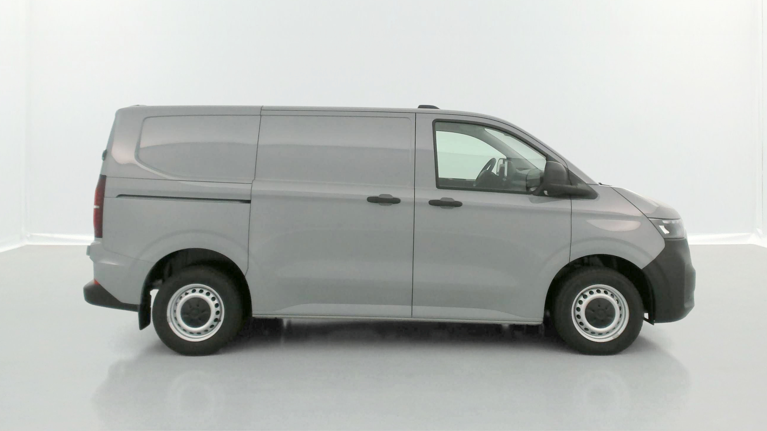 Volkswagen Transporter - Image 19