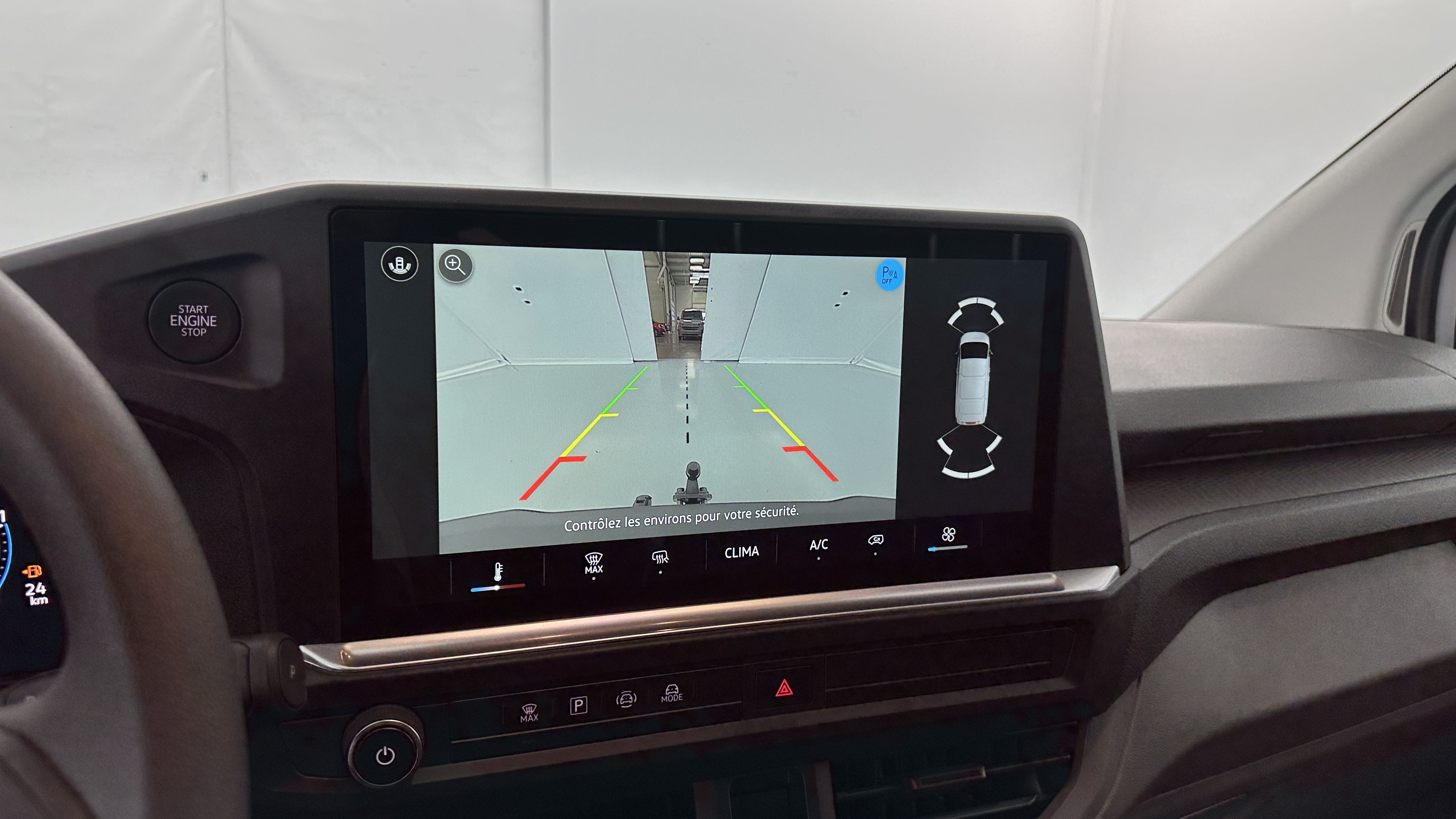 Volkswagen Transporter - Image 14