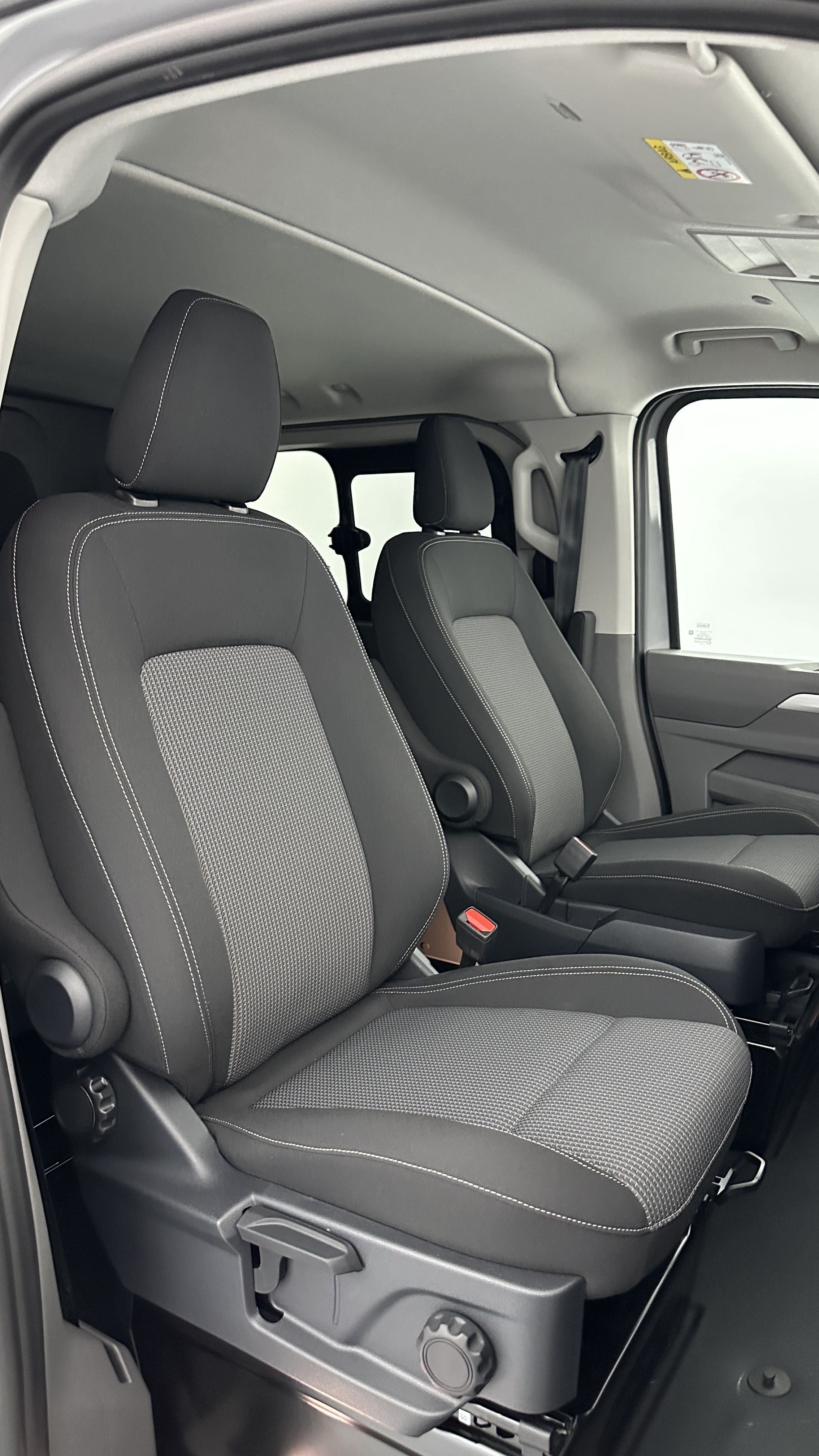 Volkswagen TRANSPORTER PROCAB - Image 14