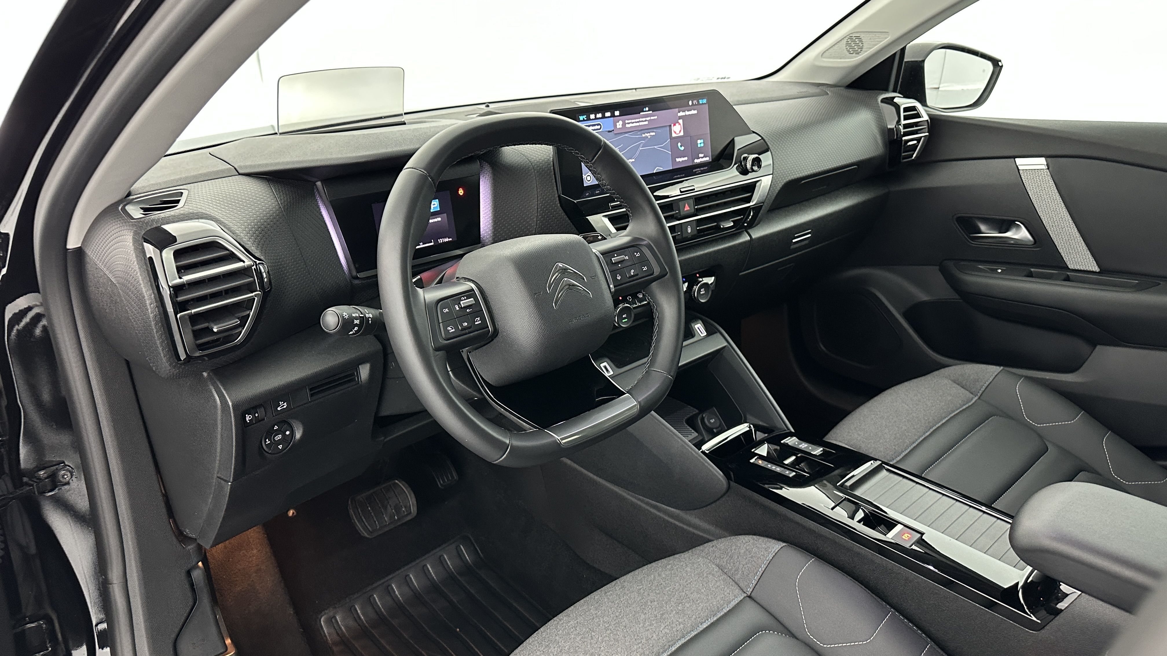 Citroën C4 X - Image 6