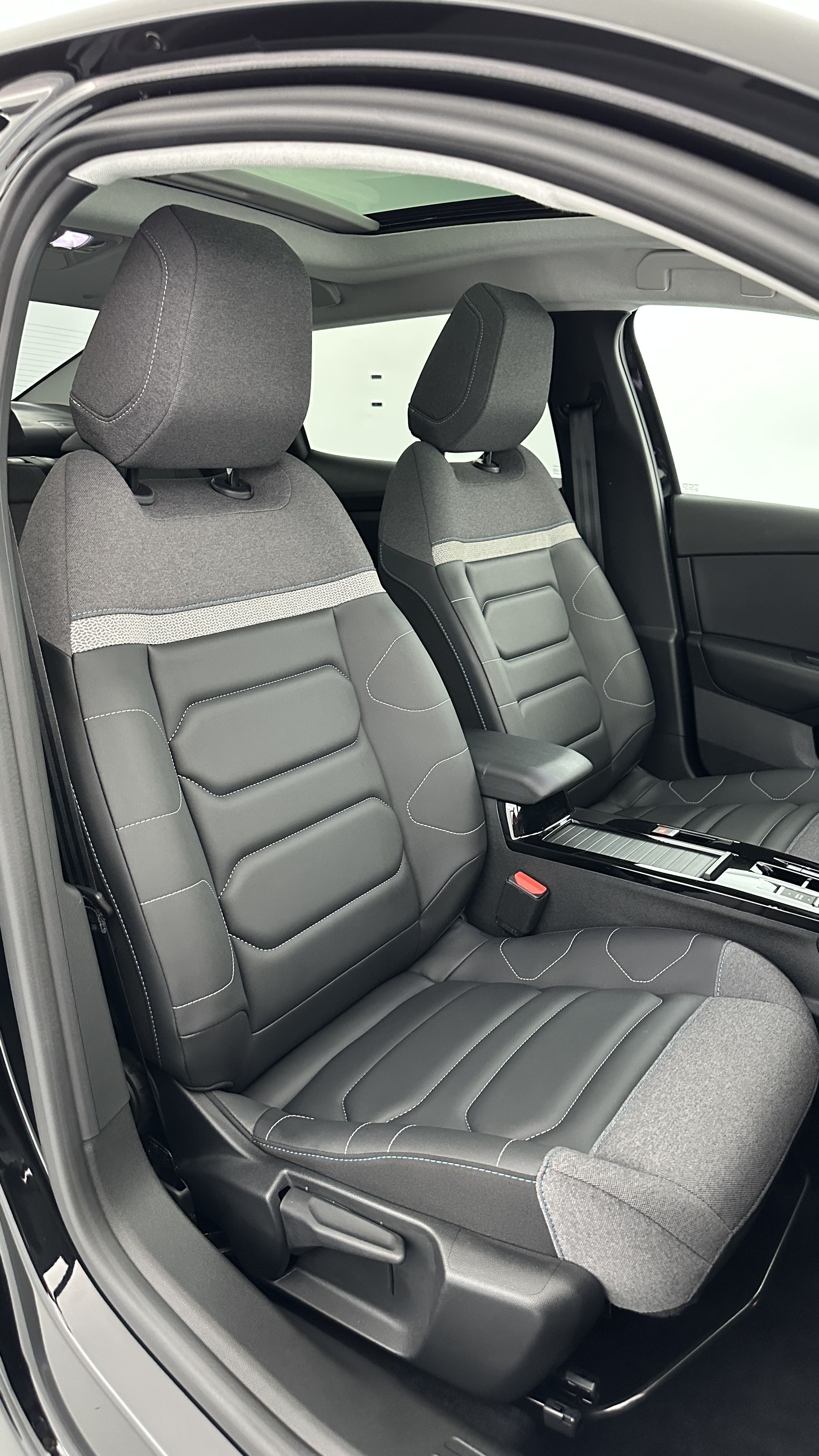 Citroën C4 X - Image 17