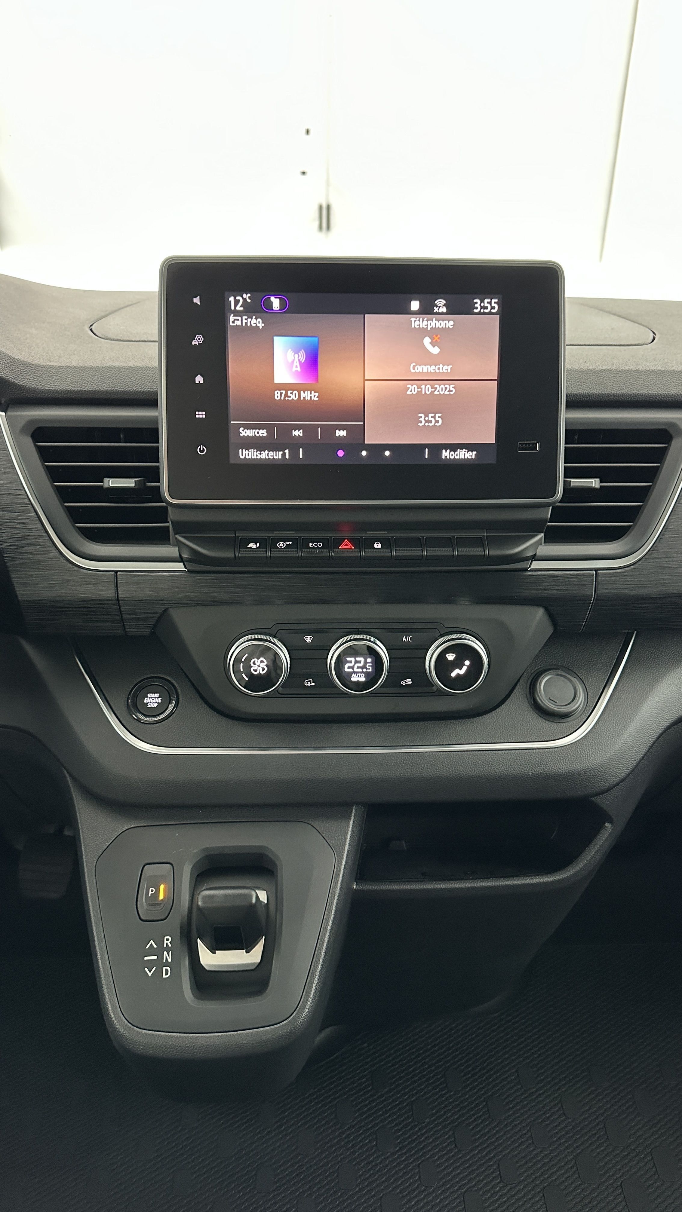 Renault Trucks TRAFIC CA - Image 14