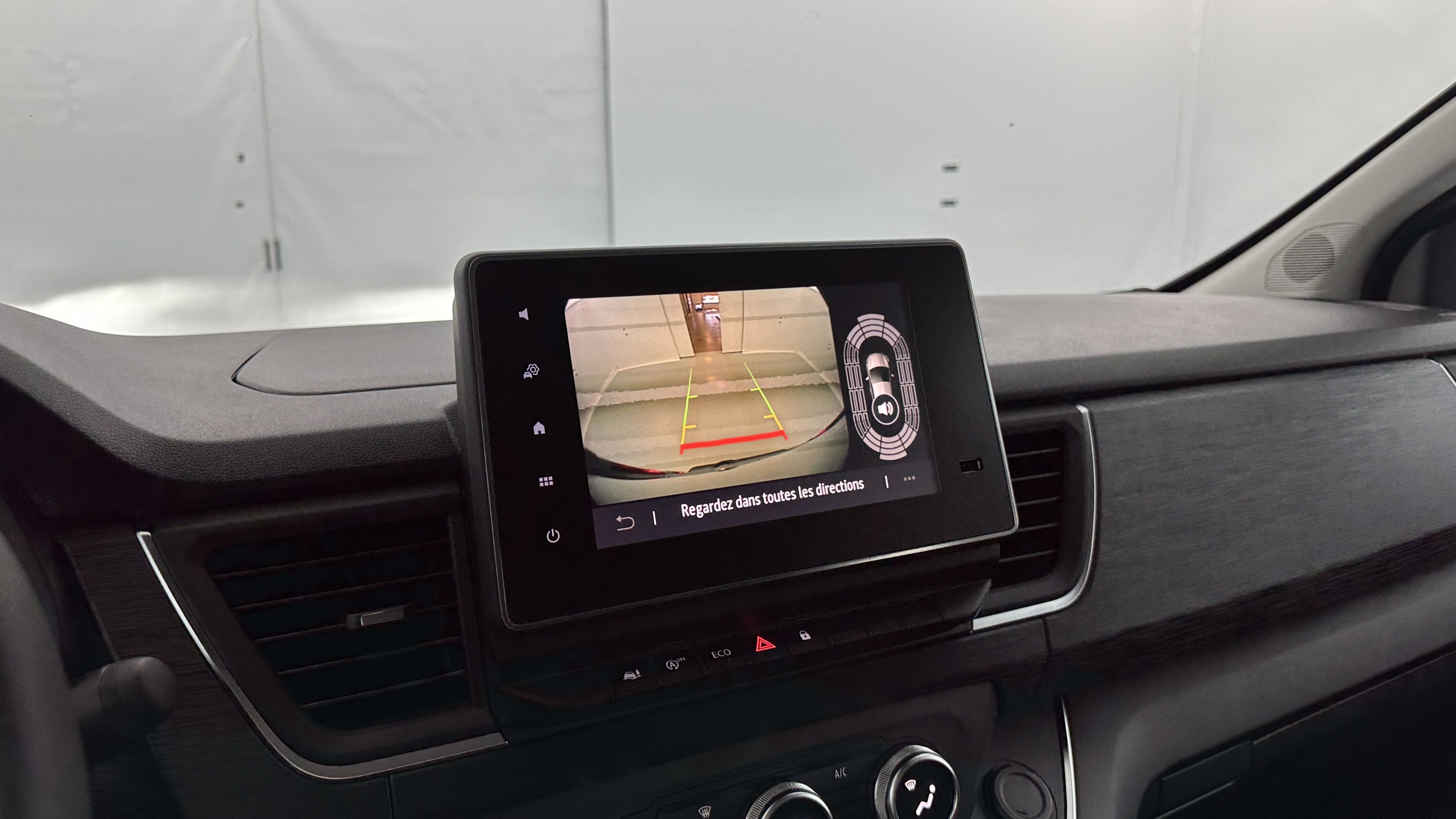 Renault Trucks TRAFIC CA - Image 16