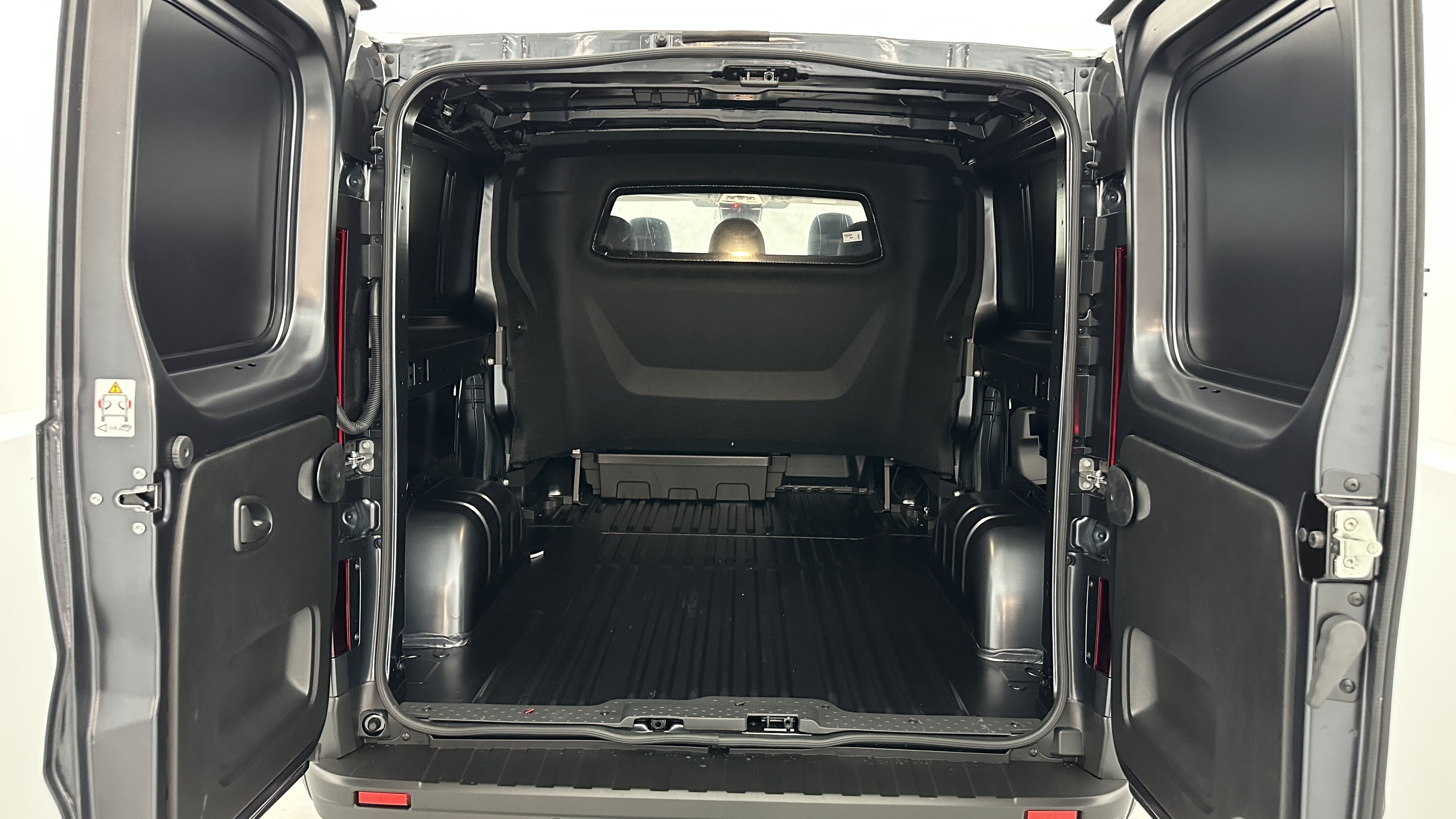 Renault Trucks TRAFIC CA - Image 9